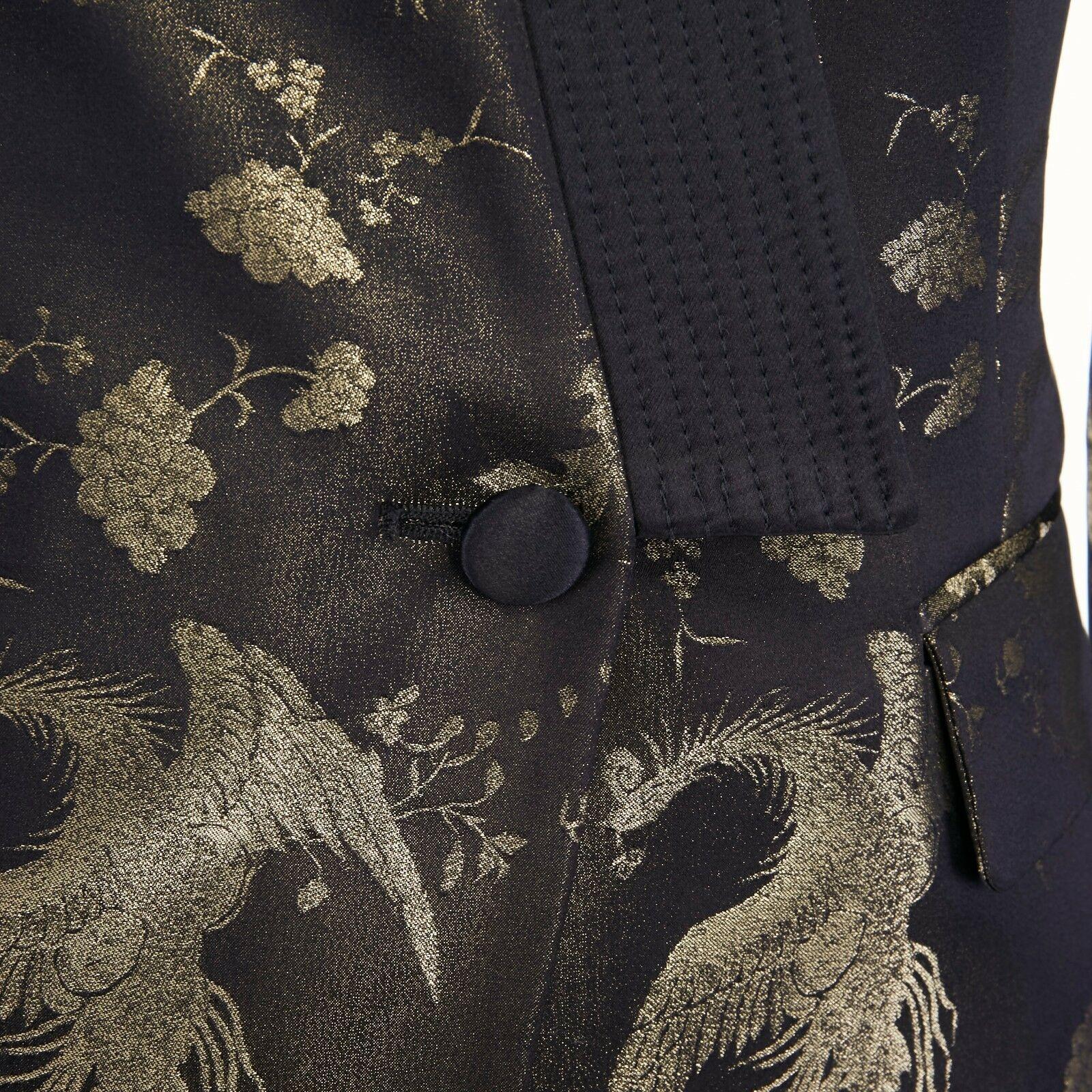 new ROBERTO CAVALLI oriental gold phoebix jacquard kimono collar blazer jacket S
ROBERTO CAVALLI
Viscose, metallic, silk, rayon, polyester. 
Gold oriental phoenix and blossom jacaurd . 
Black kimono stitched collar . 
Single button front closure .