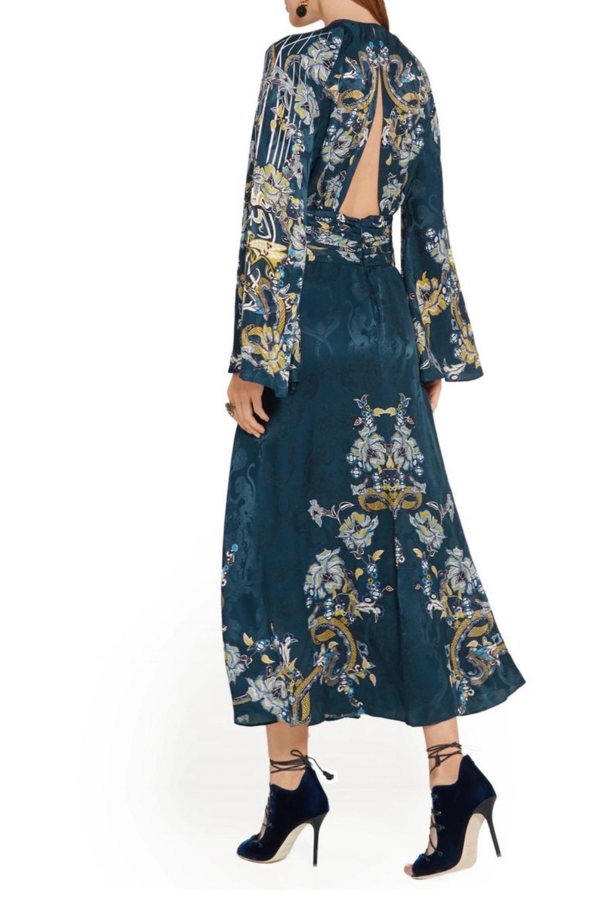 New Roberto Cavalli Printed Long Sleeve Dress 38 - 2 In New Condition For Sale In Montgomery, TX