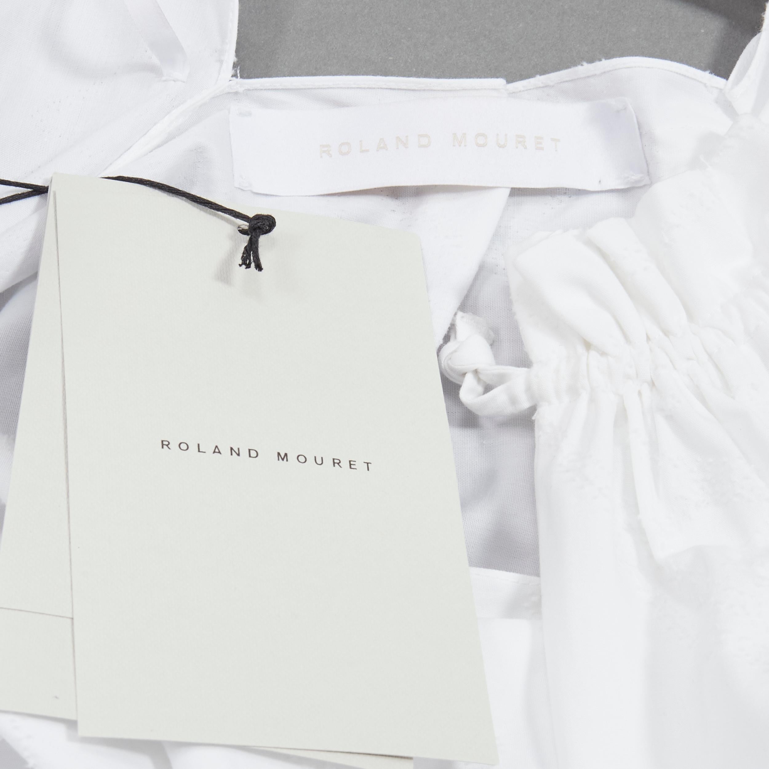 ROLAND MOURET 2021 Langes weißes Kleid mit Nadelspitze und Lederkordelgürtel XS im Angebot 4