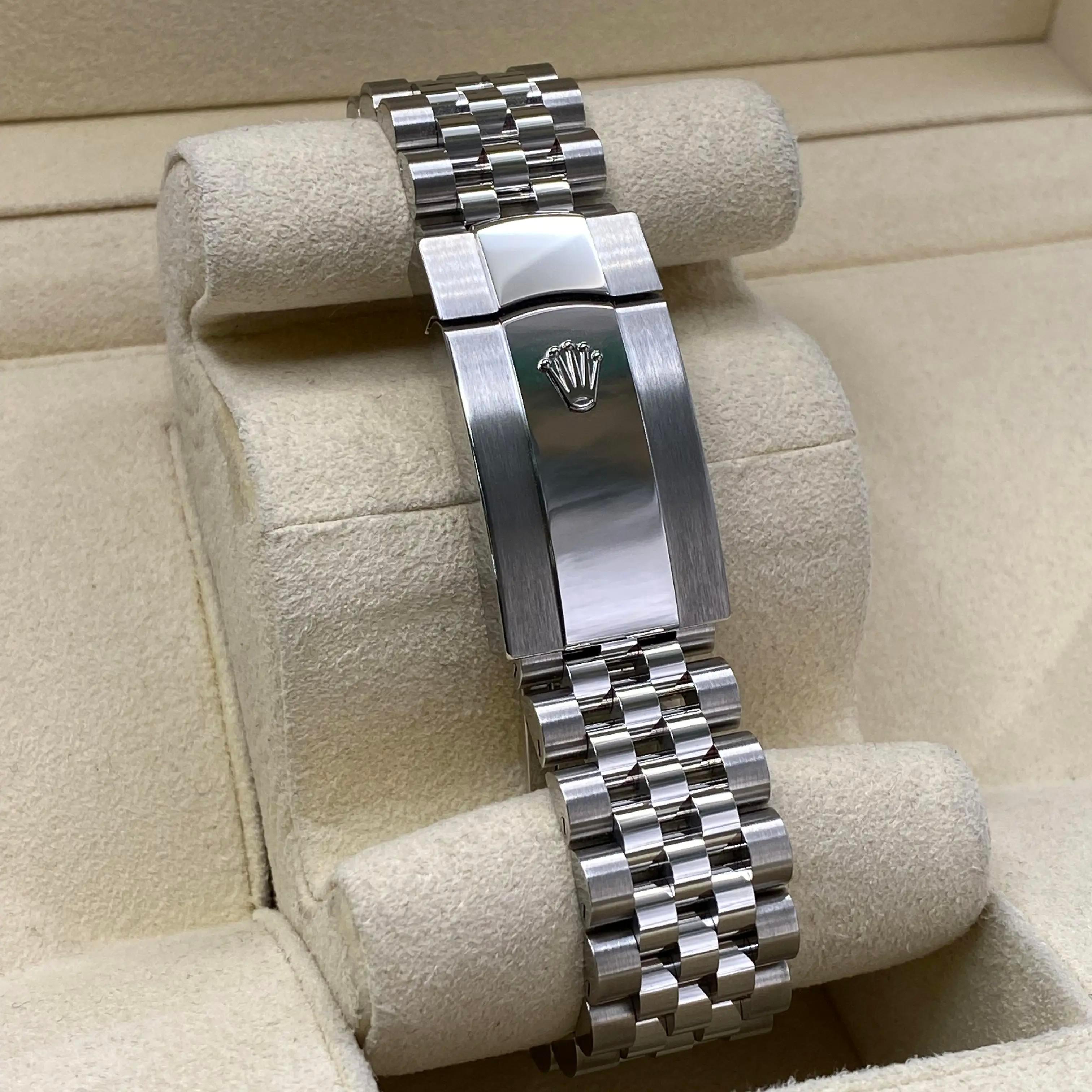 New Rolex Datejust 126300 Jubilee Steel Blue Roman Dial Automatic Watch B&P For Sale 3
