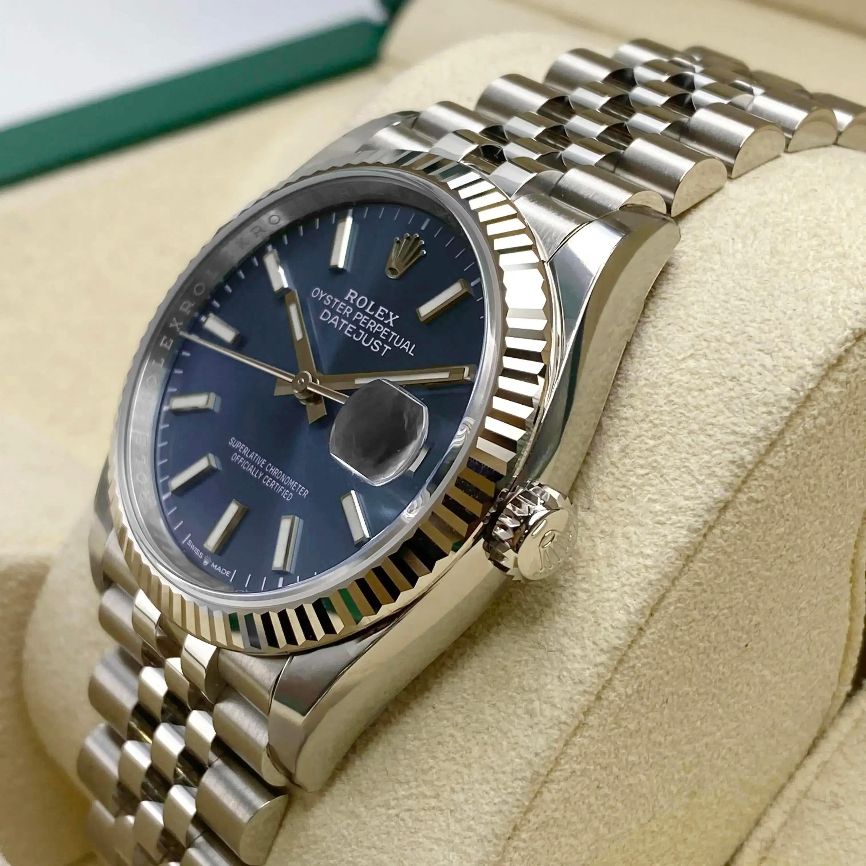 Women's or Men's NEW Rolex Datejust 36mm 126234 Fluted Jubilee White Gold Steel Blue Dial Watch For Sale