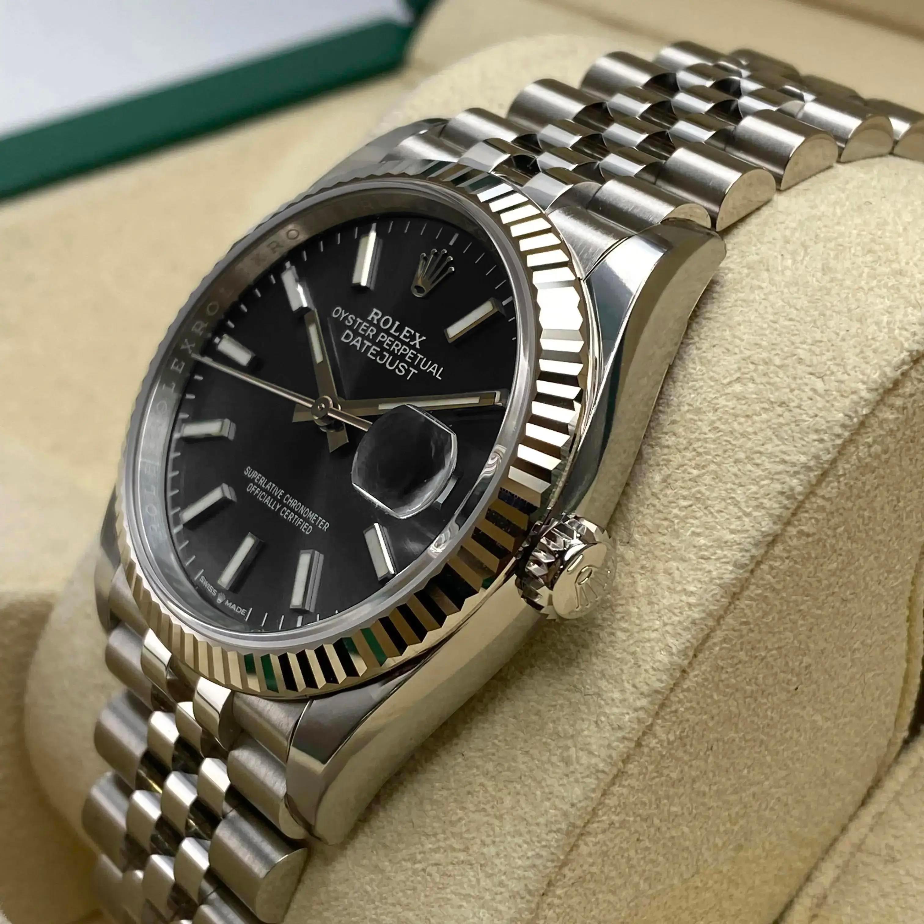 NEW Rolex Datejust 36mm 126234 Stahl Weißgold geriffeltes schwarzes Zifferblatt Jubiläumsuhr für Damen oder Herren im Angebot