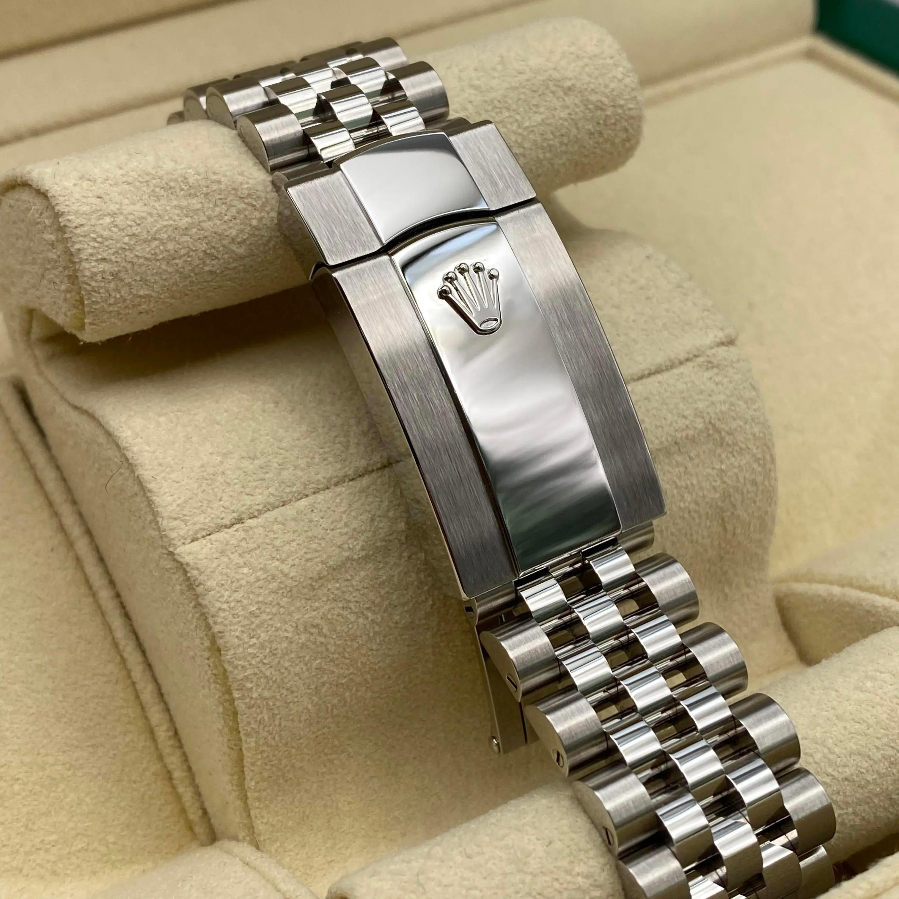 NEW Rolex Datejust 36mm Steel White Gold Blue Motif Dial Jubilee Watch 126234 For Sale 14
