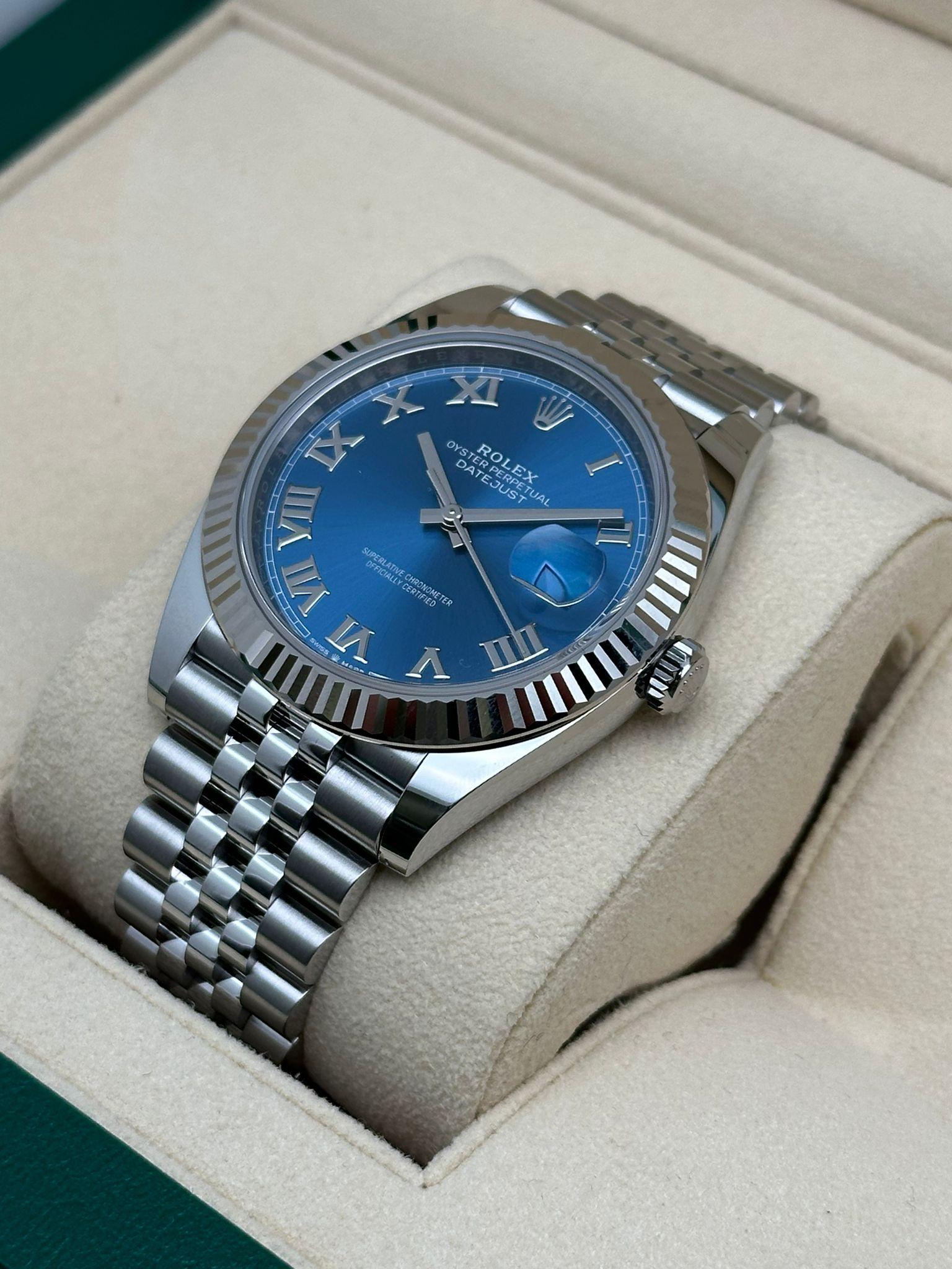 NEW Rolex Datejust 41 Steel 18K Gold Bezel Jubilee Blue Roman Dial Watch 126334 For Sale 4