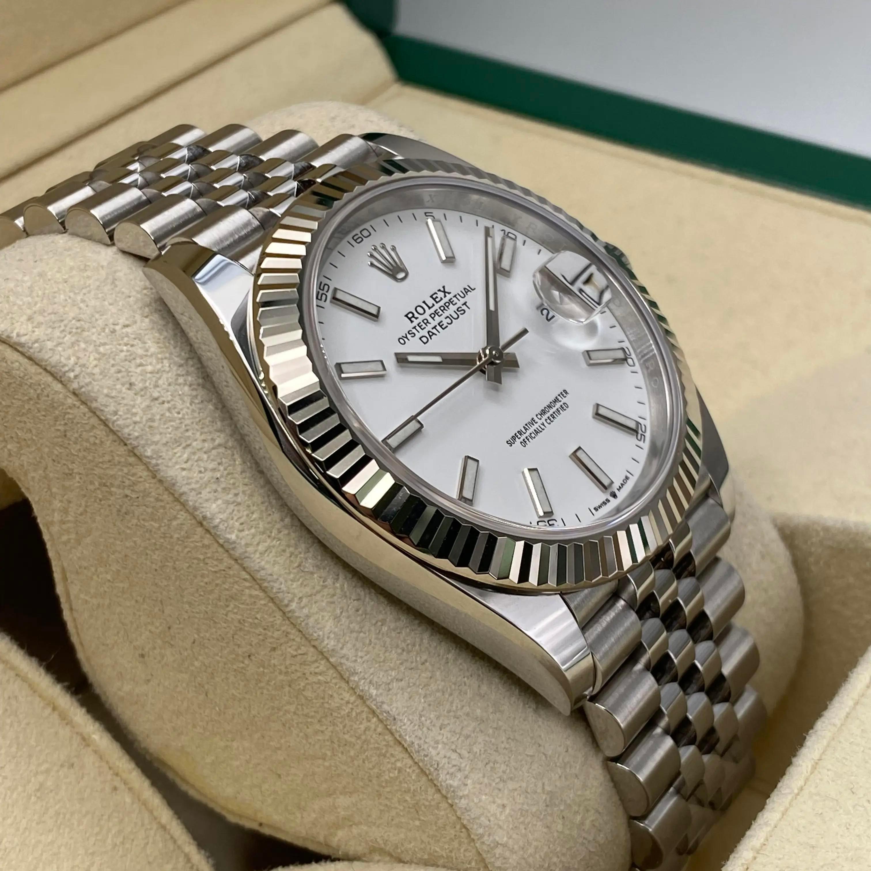 Men's New Rolex Datejust 41 Steel Fluted Bezel White Dial Automatic Watch B&P 126334 For Sale