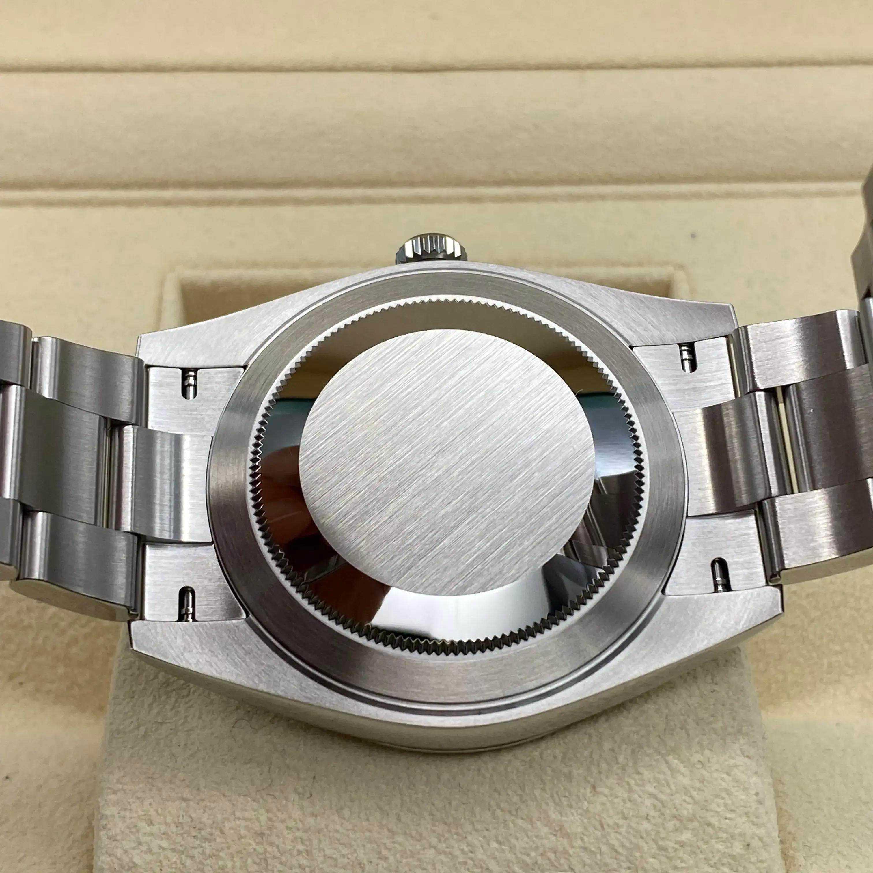 Neu Rolex Datejust 41 Stahl Weiß Index Zifferblatt Automatikuhr 126300 B&P 2024 im Angebot 2