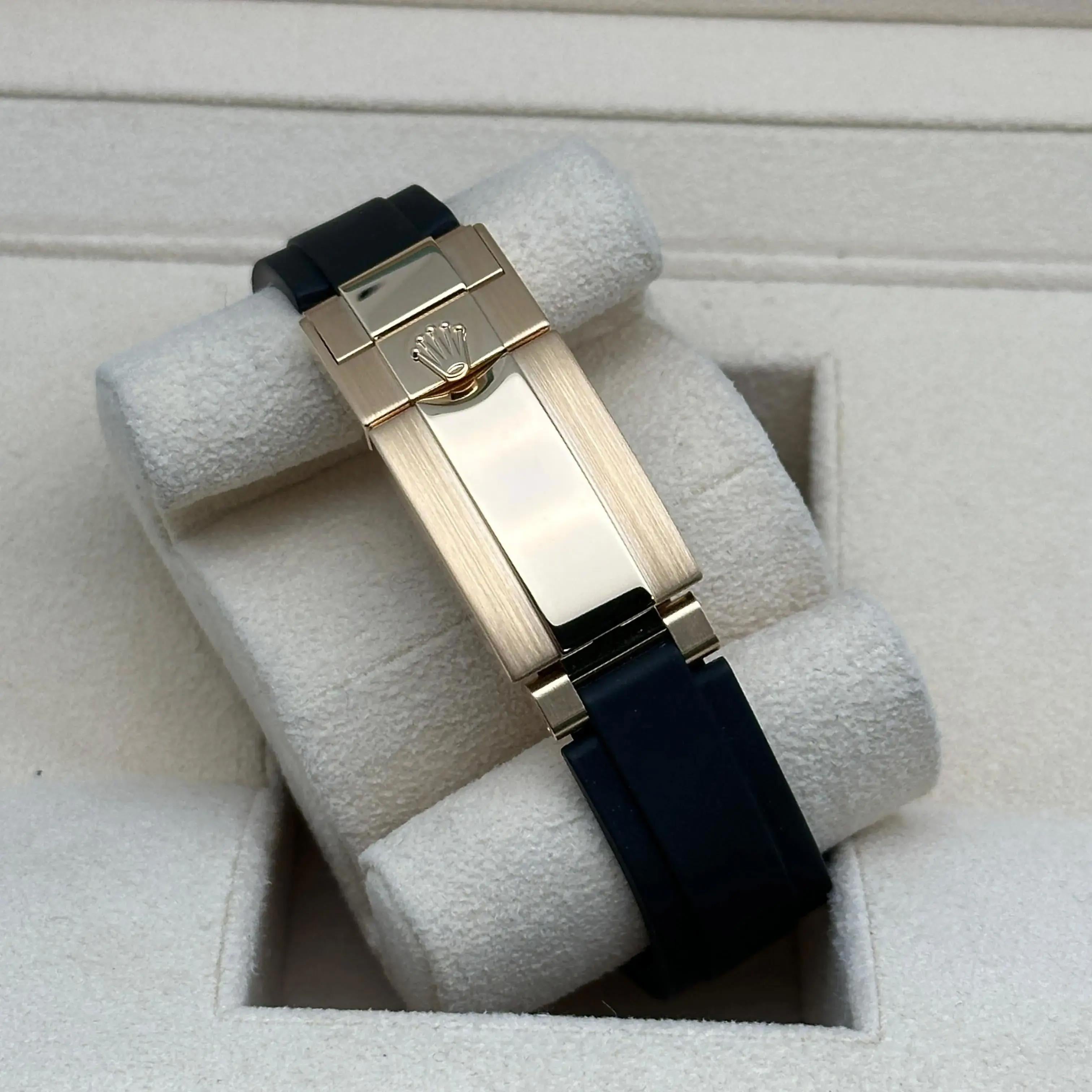 Neu Rolex Daytona 126518LN 18k Gelbgold Paul Newman Zifferblatt Watch Box Papier im Angebot 3