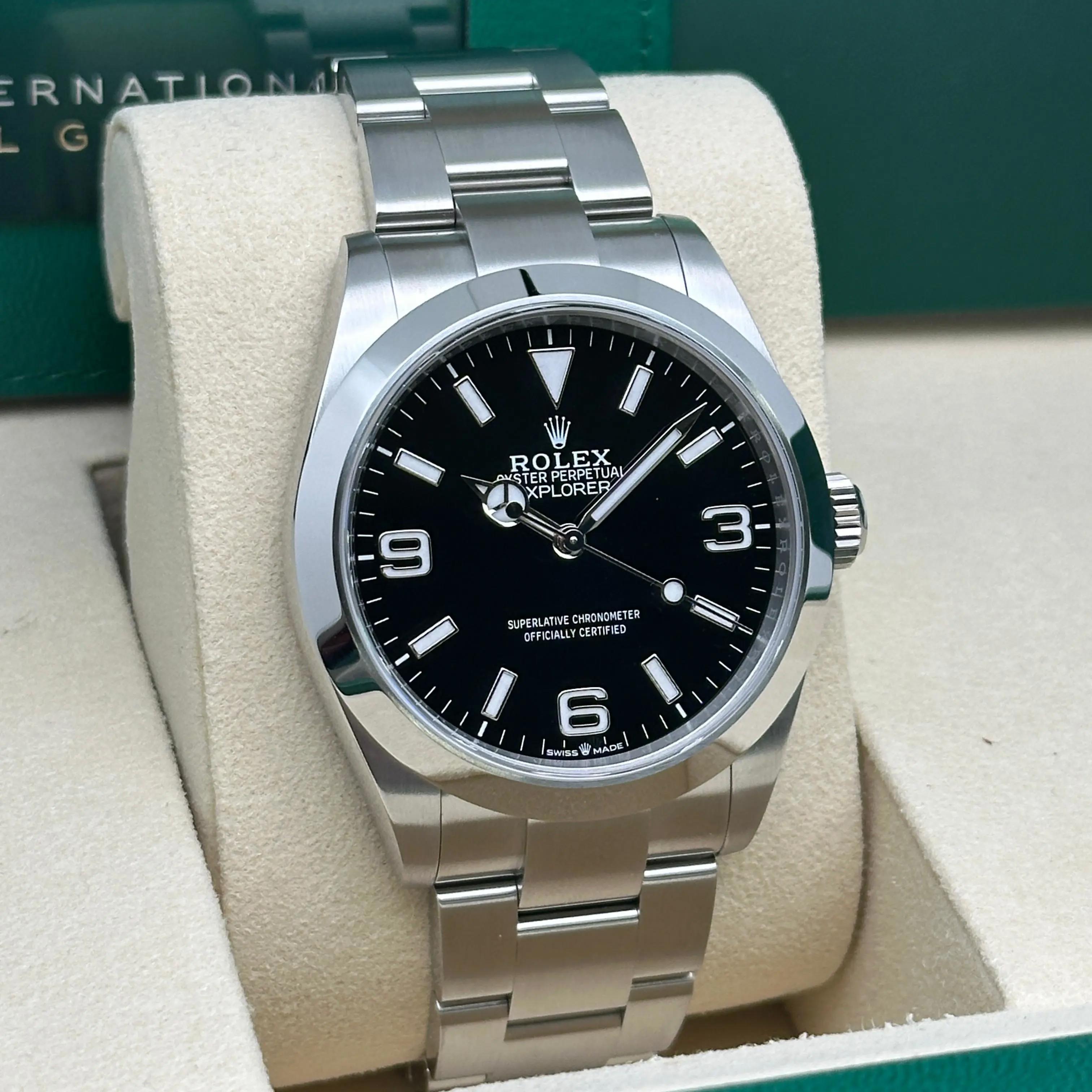 Neu Rolex Explorer 40mm Stahl Schwarzes Zifferblatt Automatik Herrenuhr 224270 2025 B&P im Angebot 1