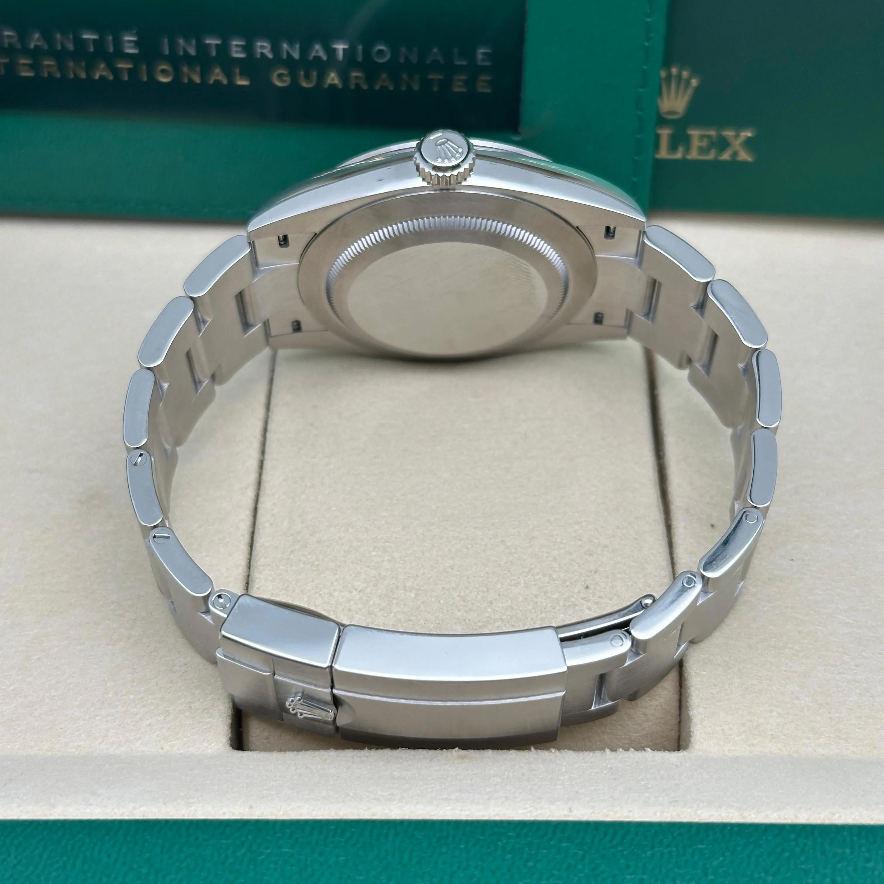 Neu Rolex Explorer 40mm Stahl Schwarzes Zifferblatt Automatik Herrenuhr 224270 2025 B&P im Angebot 4