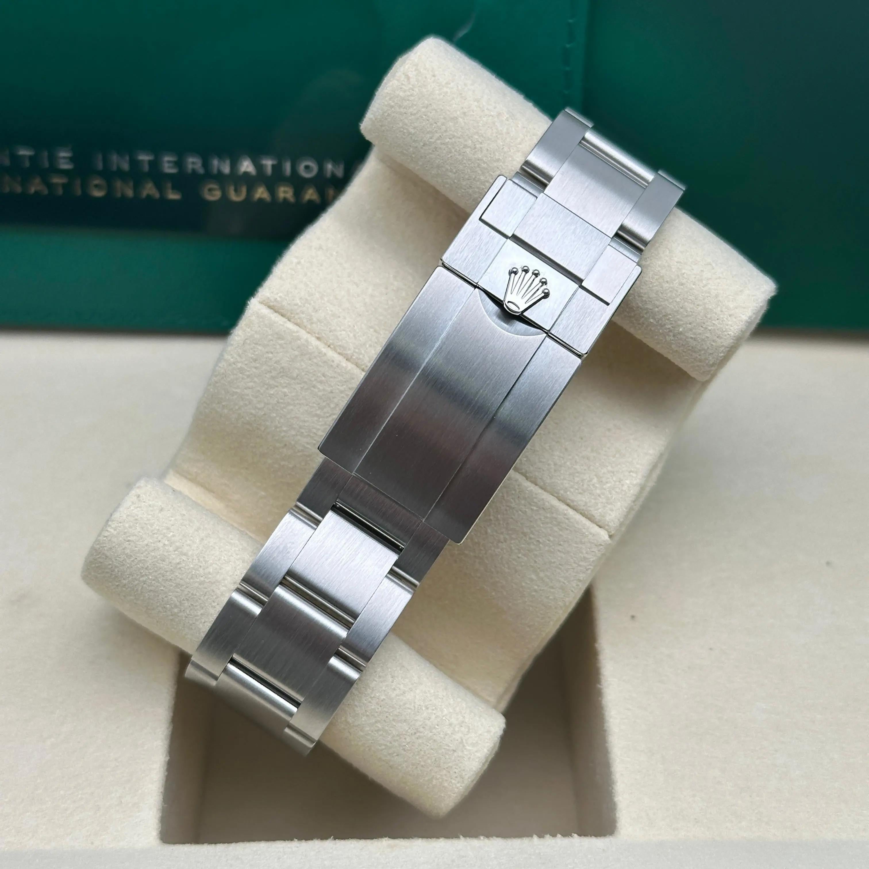 Neu Rolex Explorer 40mm Stahl Schwarzes Zifferblatt Automatik Herrenuhr 224270 2025 B&P im Angebot 5