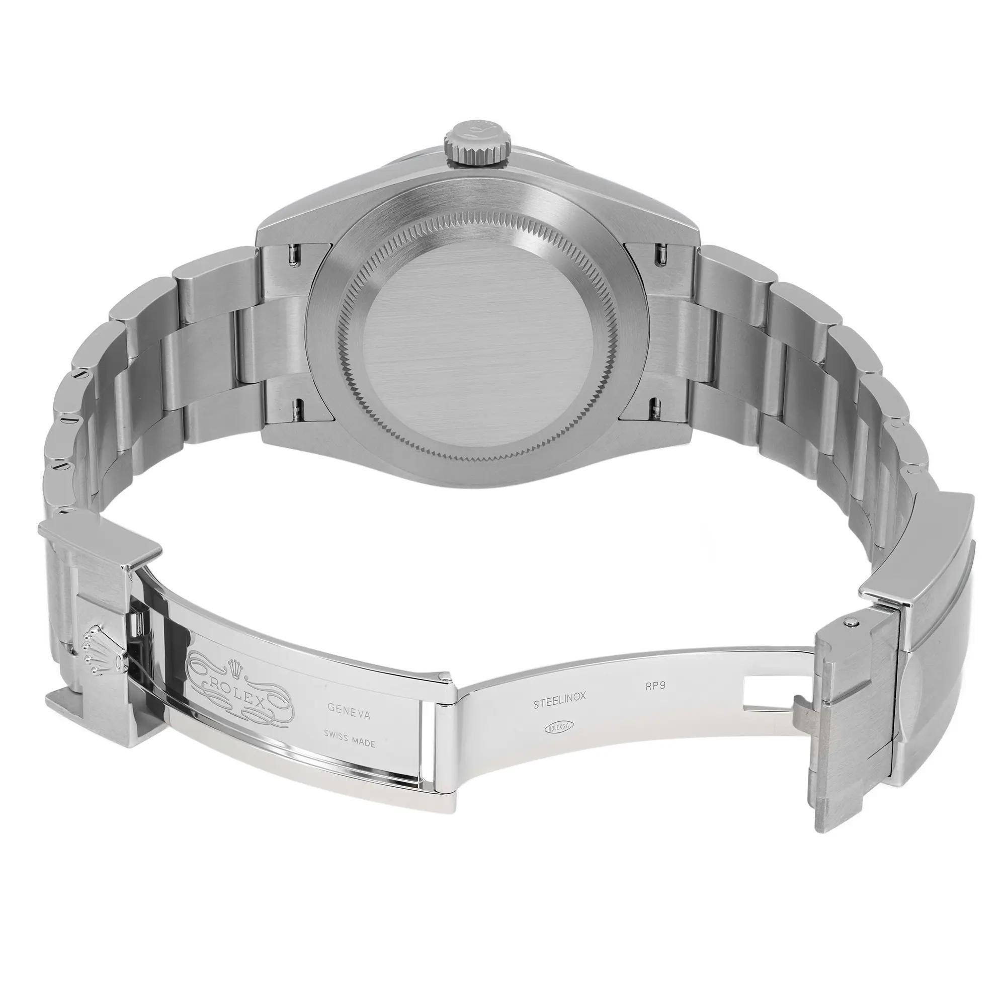 Rolex Explorer 40mm Steel Black Dial Automatic Montre pour hommes 224270 B&P en vente 1