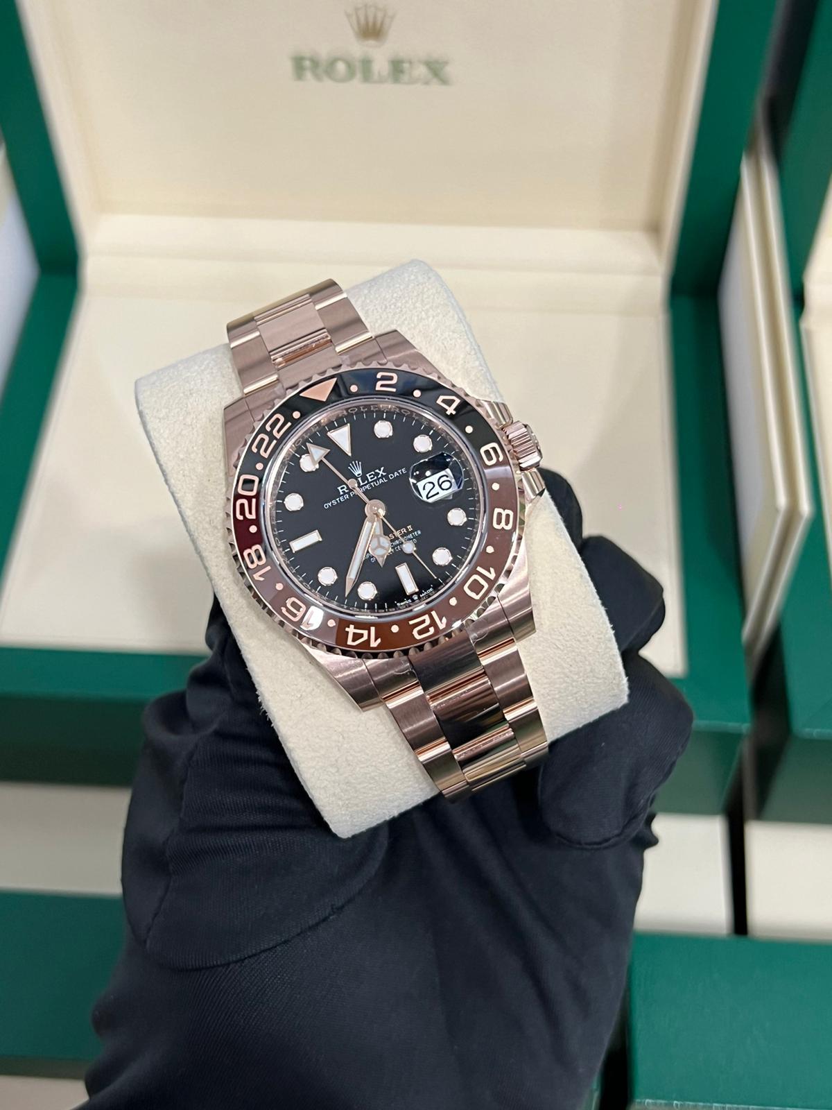 New Rolex GMT-MASTER II Everose Gold 40mm with box and papers 2023 In New Condition For Sale In Bilbao, ES