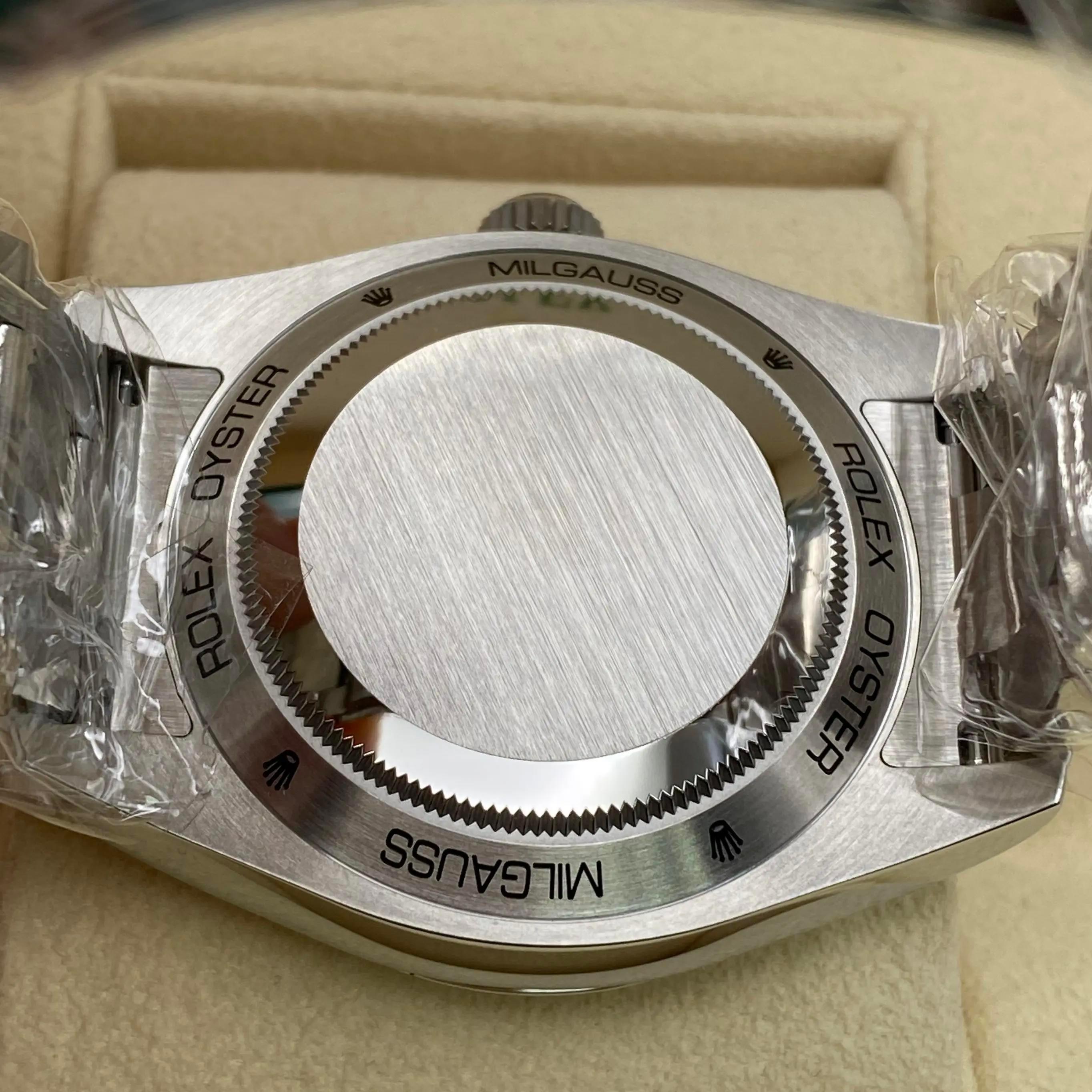 NEW Rolex Milgauss Steel Green Sapphire Z-Blue Dial Automatic Men Watch 116400GV For Sale 1