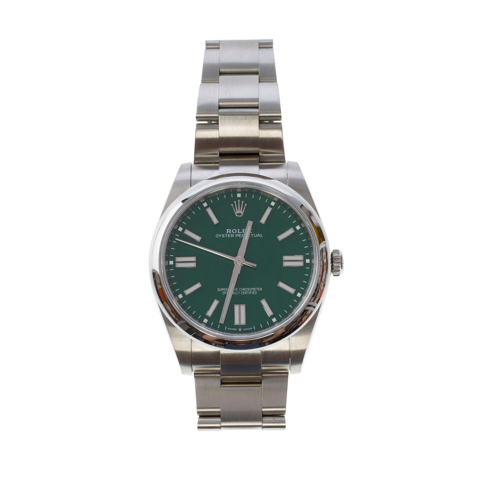 Modern New Rolex Oyster Perpetual 41mm Green in steel For Sale