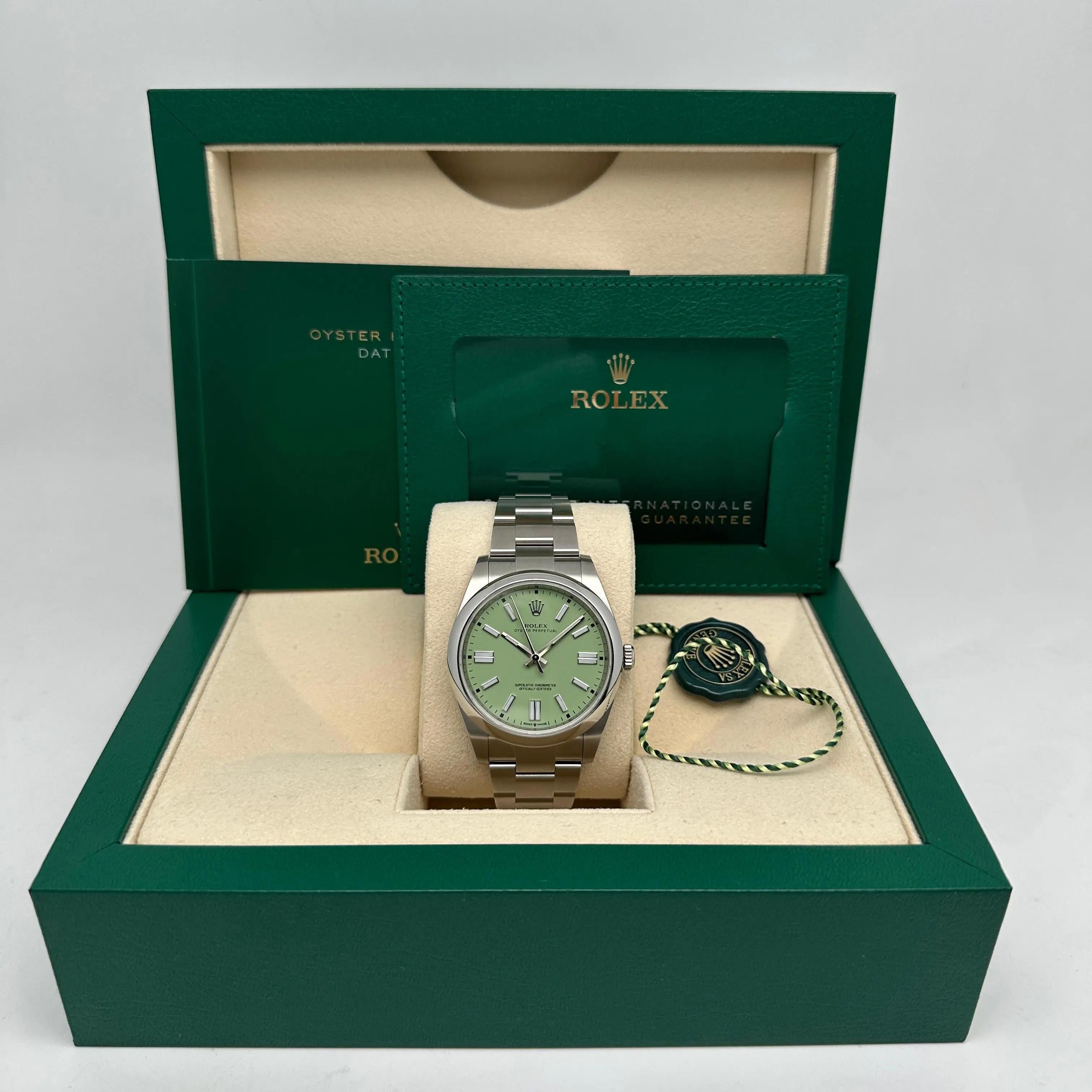 NEW Rolex Oyster Perpetual 41mm 134300 Steel Pistachio Dial Watch Box Papers