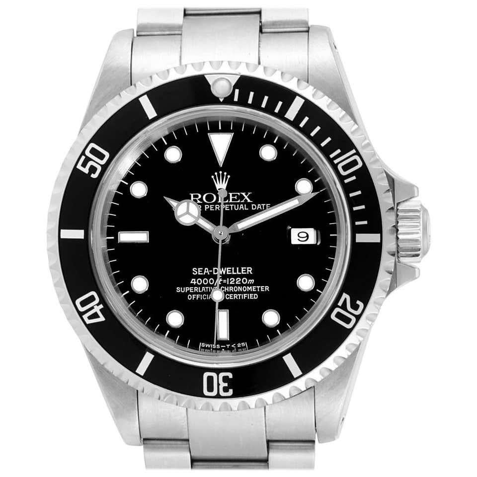 A collector's dream!
One of the most demanded Rolex watches, this model has been discontinued and will only go up in value!
Brandnew and complete
Plastic cover on dial still attached
Rolex Oyster Perpetual Sea-Dweller 4000
Model 16600
Serial 