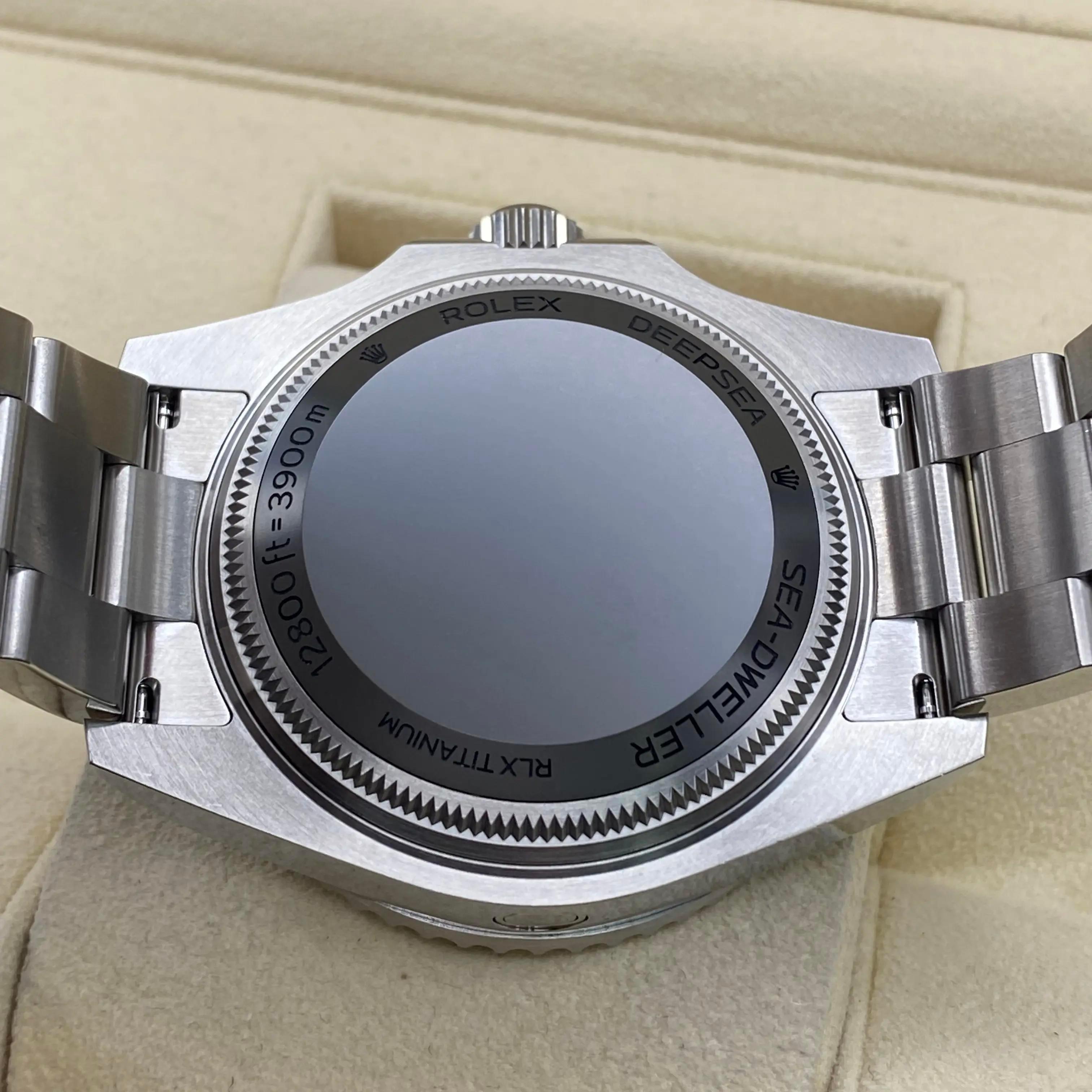 Rolex Sea Dweller Deepsea James Cameron Blaues Zifferblatt Stahl-Keramik-Uhr 136660, NEU, NEU im Angebot 2