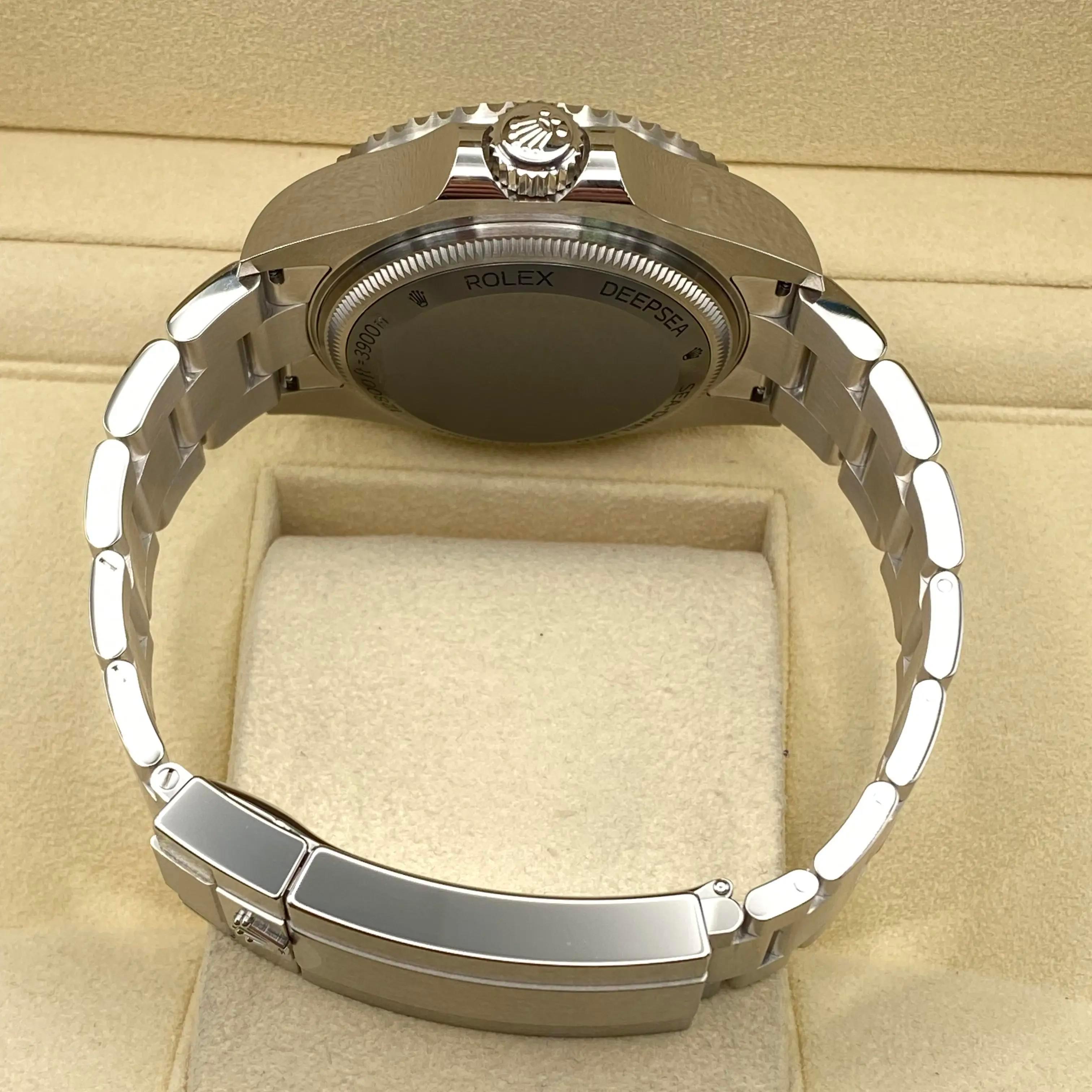 Rolex Sea Dweller Deepsea James Cameron Blaues Zifferblatt Stahl-Keramik-Uhr 136660, NEU, NEU im Zustand „Neu“ im Angebot in New York, NY