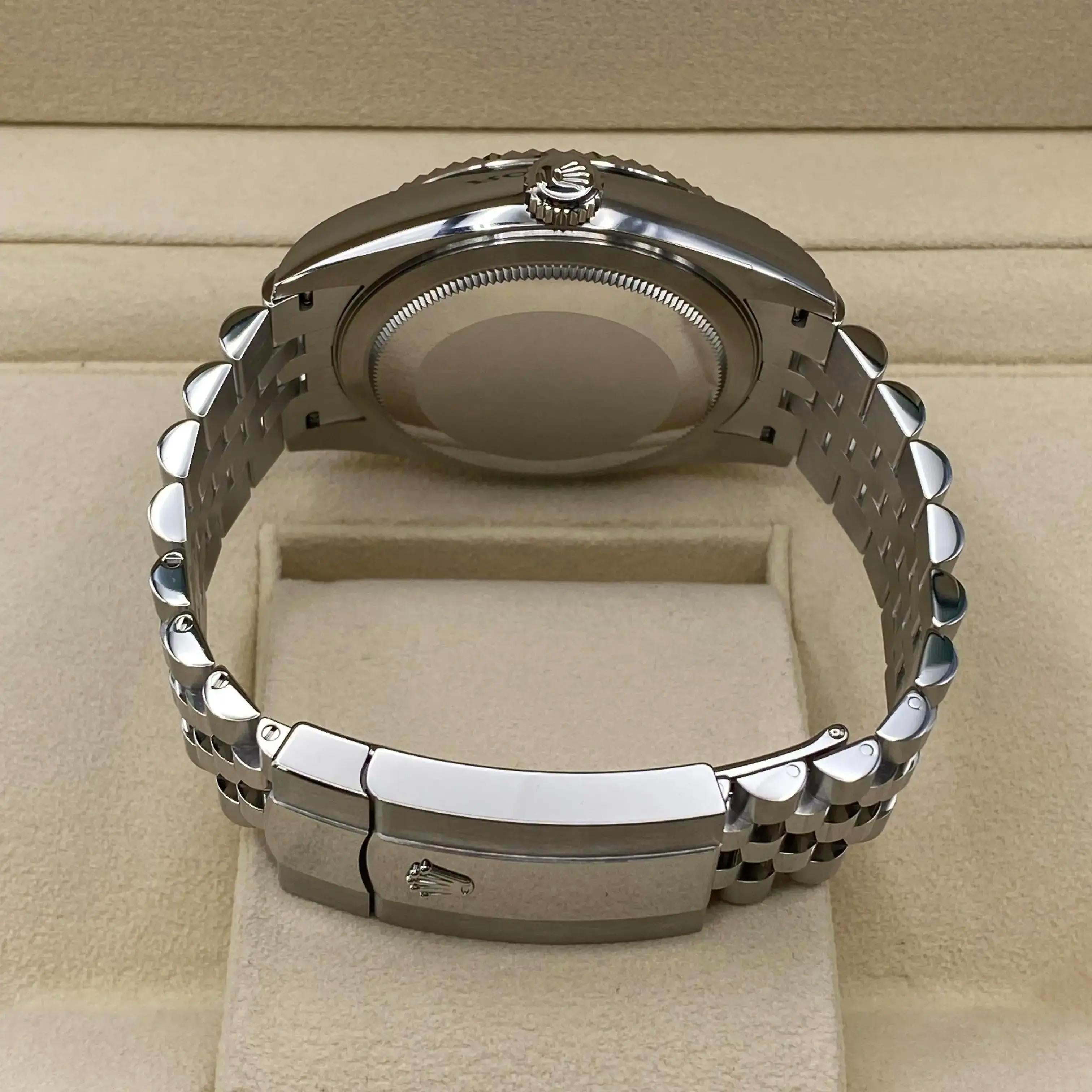 New Rolex Sky-Dweller 18K White Gold Steel Green Dial Jubilee Mens Watch 336934 For Sale 3