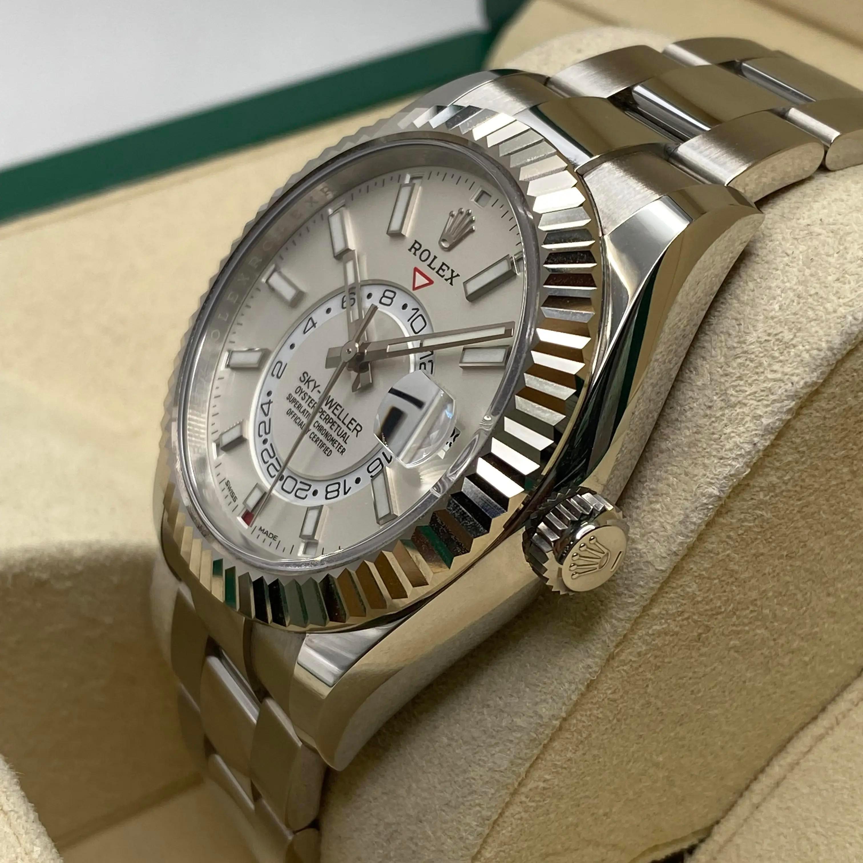 NEW Rolex Sky-Dweller 326934 18k Gold Steel White Dial Mens Automatic Watch B&P For Sale 1