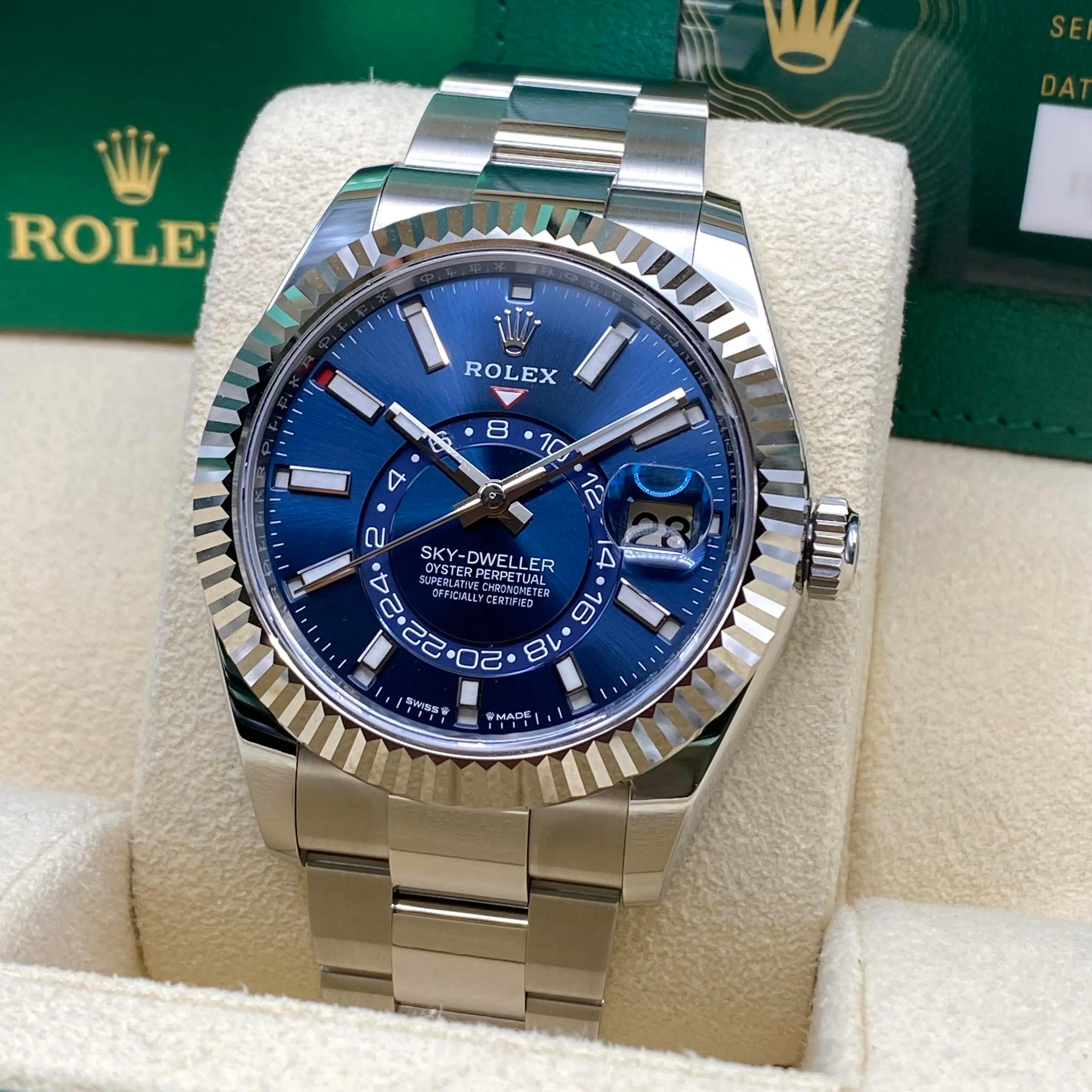 Brand new. Comes with the original box and papers. 5-year Rolex warranty.

* Free Shipping within the USA
* Five-year Rolex warranty coverage
* 14-day return policy with a full refund. Buyers can verify the watch's authenticity at any boutique or