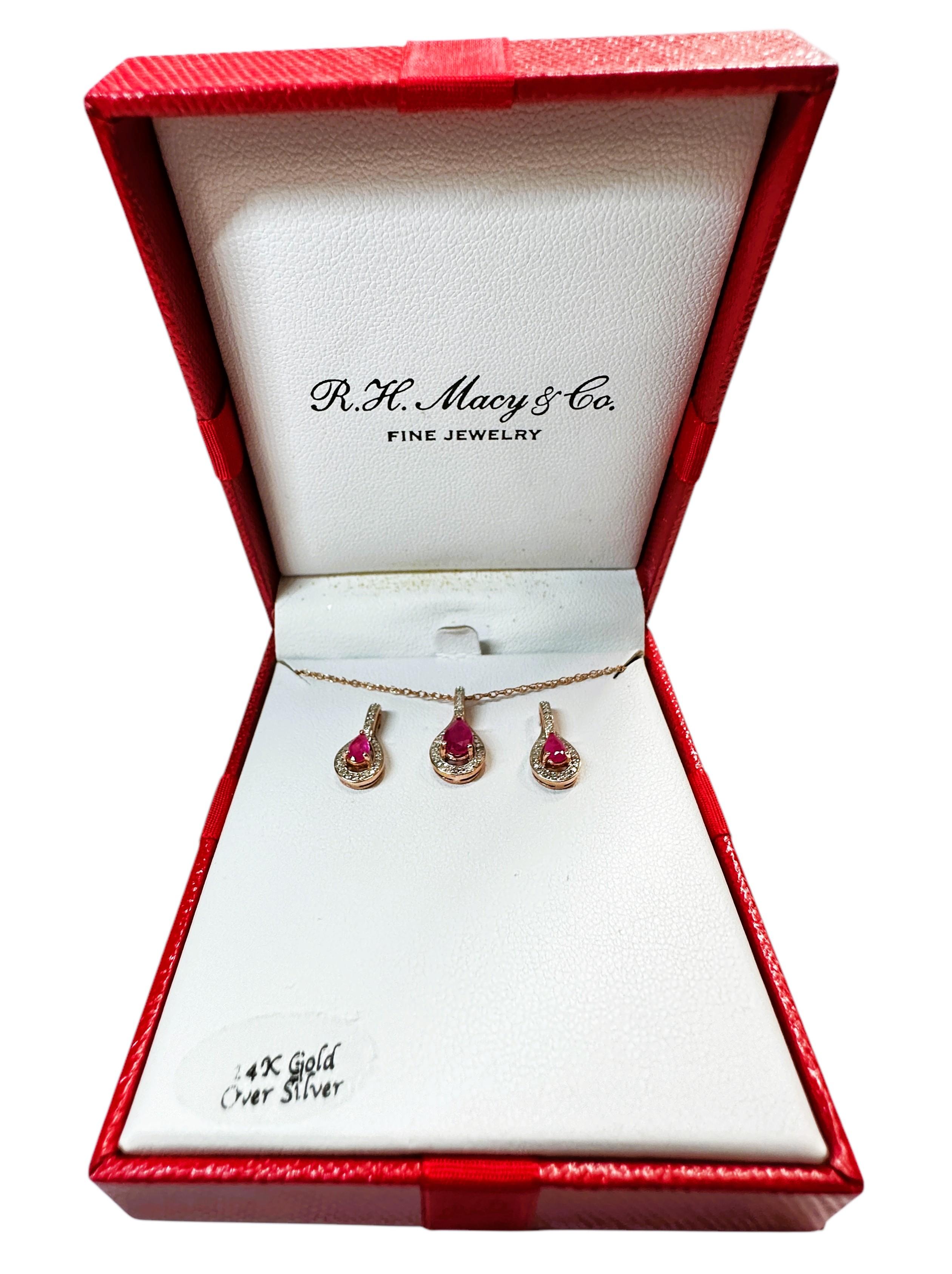 Neu Rubin und Diamant 14k vergoldete Sterling-Halskette mit passenden Ohrringen aus Sterling 1