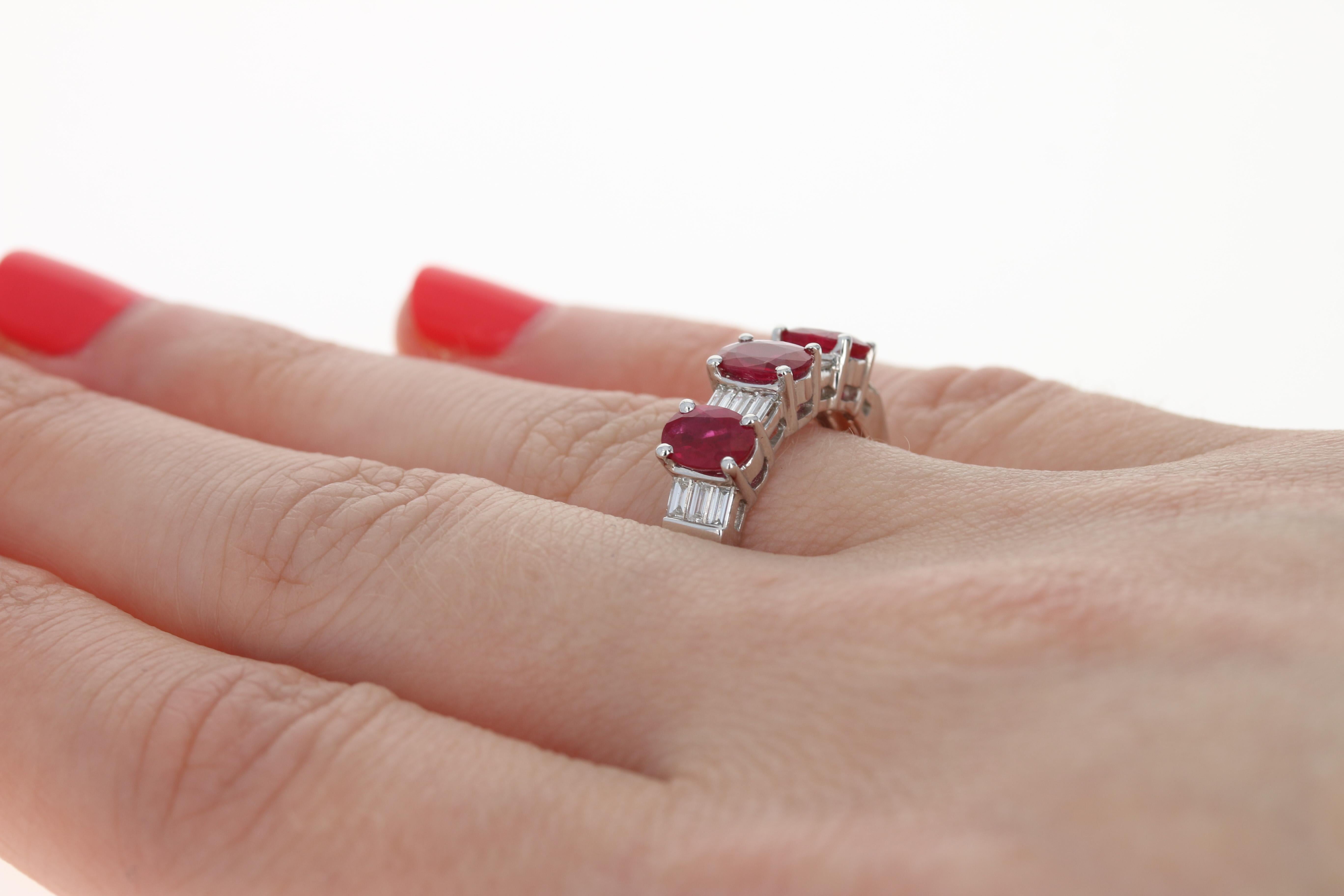 Ruby and Diamond Ring, 18 Karat White Gold Three-Stone Oval 3.78 Carat In New Condition In Greensboro, NC