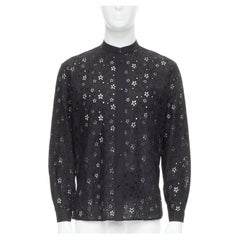 Neues SAINT LAURENT 2018 schwarzes kragenloses Hemd mit Sternstickerei EU38 S