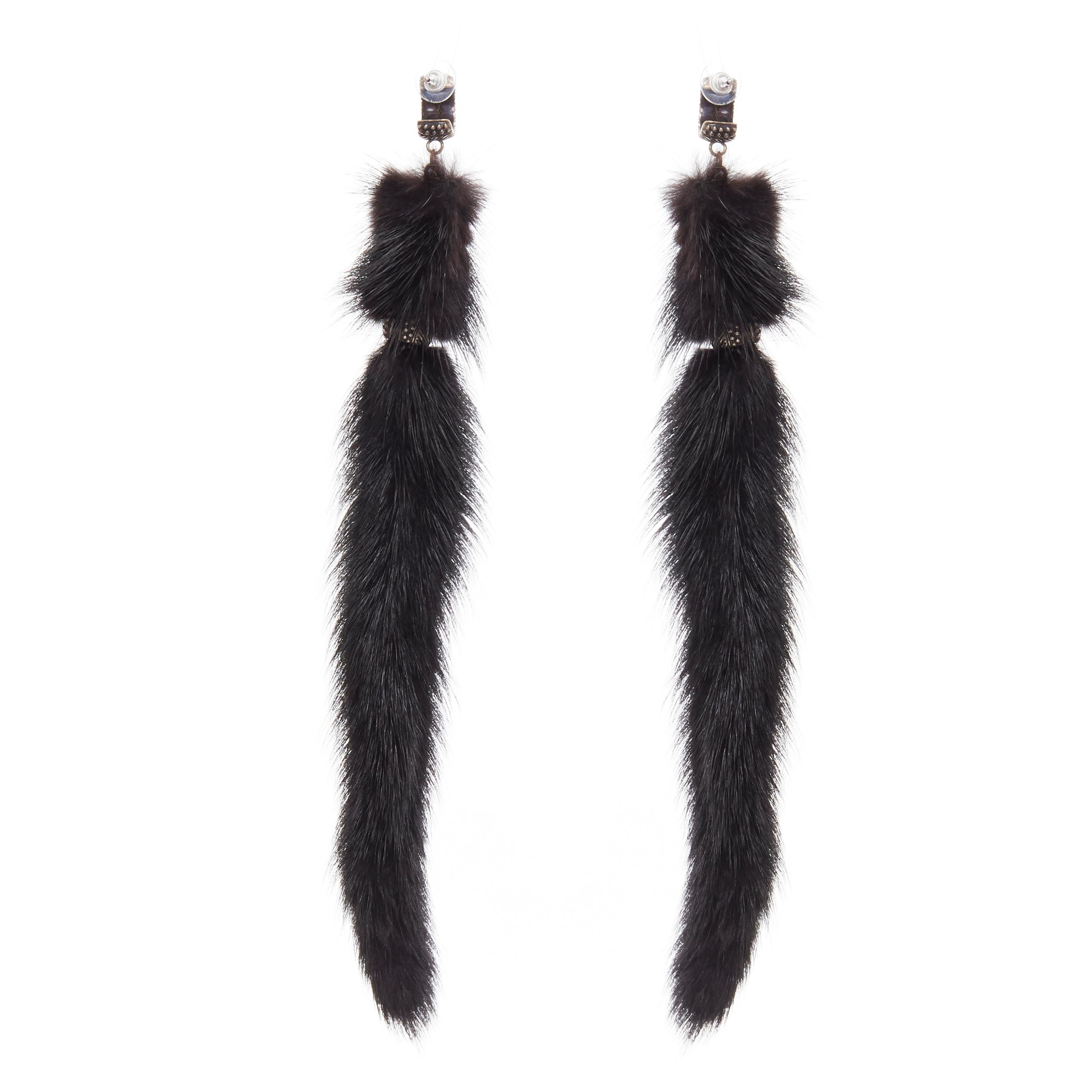 Noir new SAINT LAURENT Runway black mink fur tassel pierced statement earring en vente