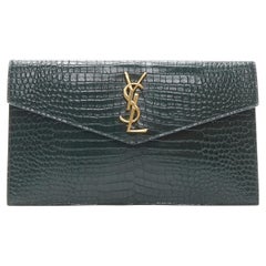 SAINT LAURENT Uptown Umhängetasche mit grünem YSL-Logo und Kroko-prägung