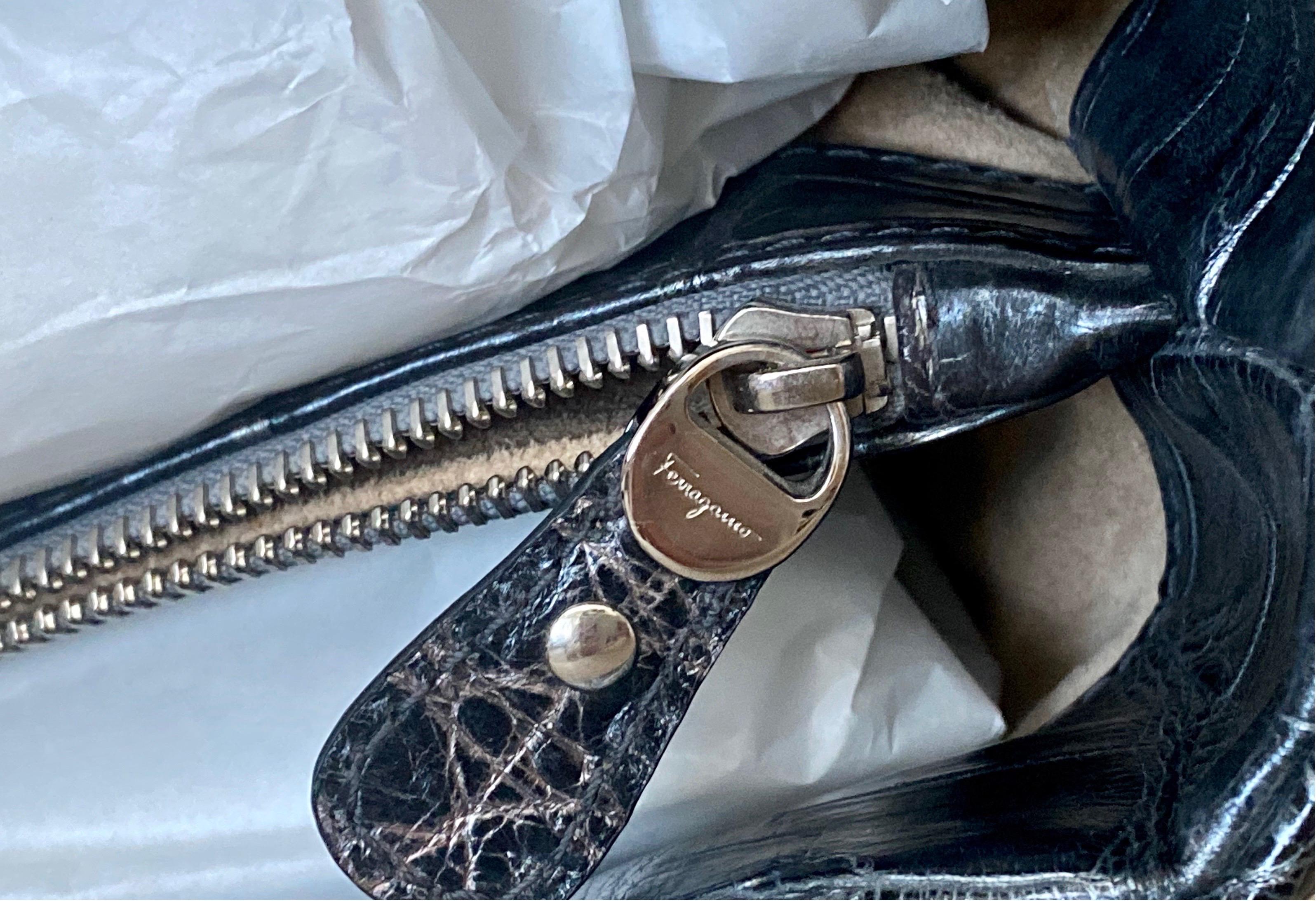NEW Salvatore Ferragamo Exotic Alligator Skin Tote Top Handle Hand Shoulder Bag For Sale 5