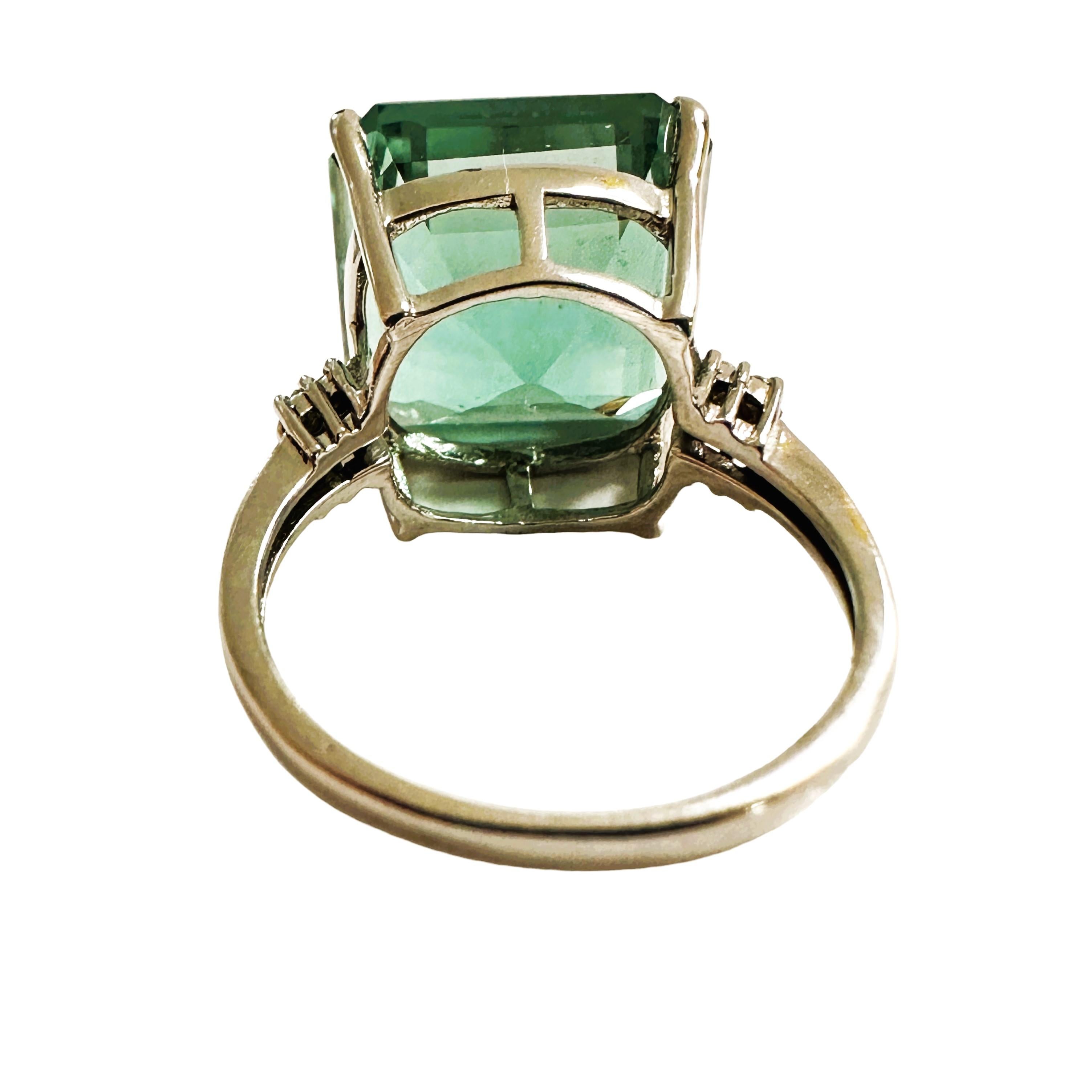Neuer Santa Maria 14.20 Karat Aquamarin & weißer Saphir Sterling Ring (Baguetteschliff)