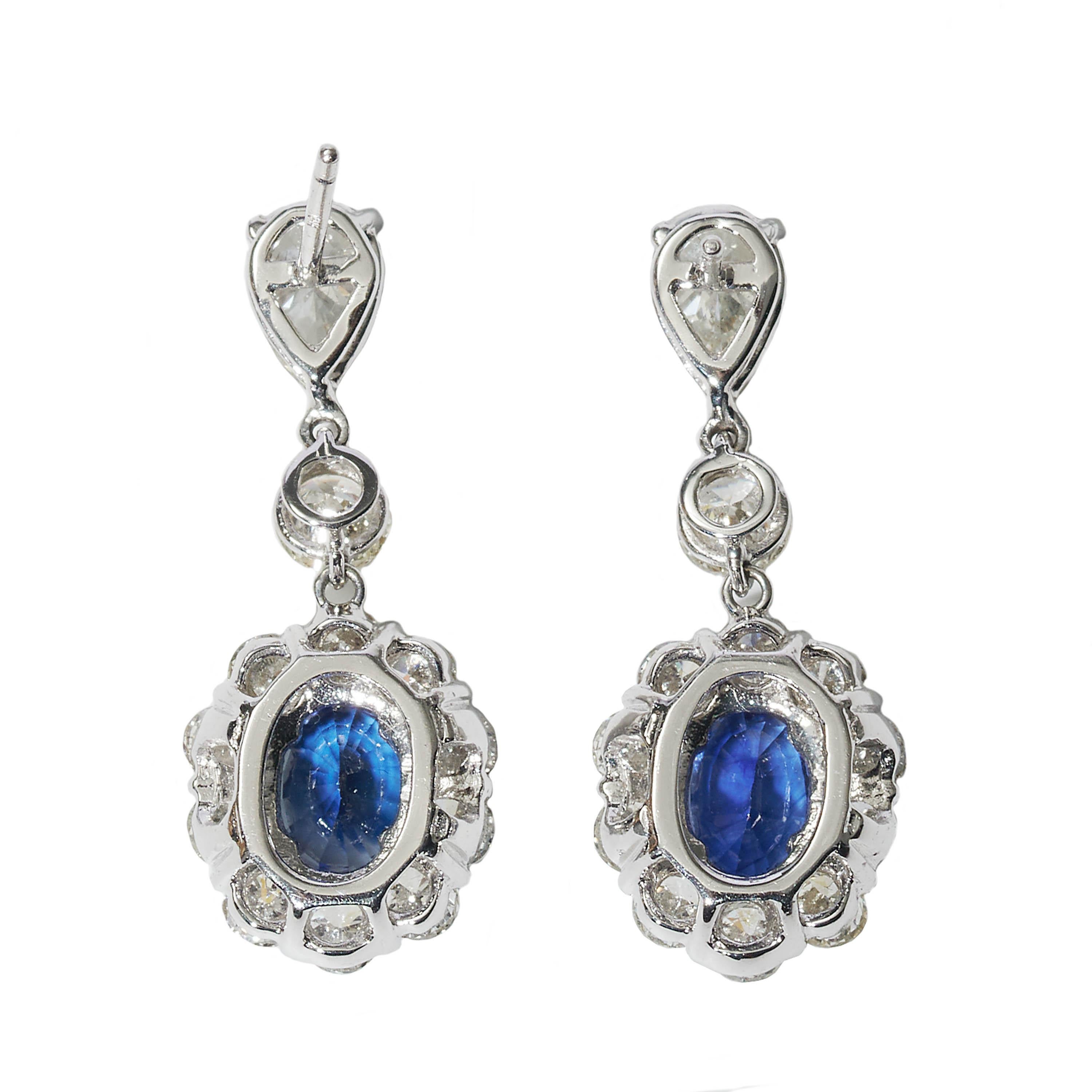 Modern New Sapphire, Diamond and White Gold Cluster Drop Earrings, 2022 For Sale