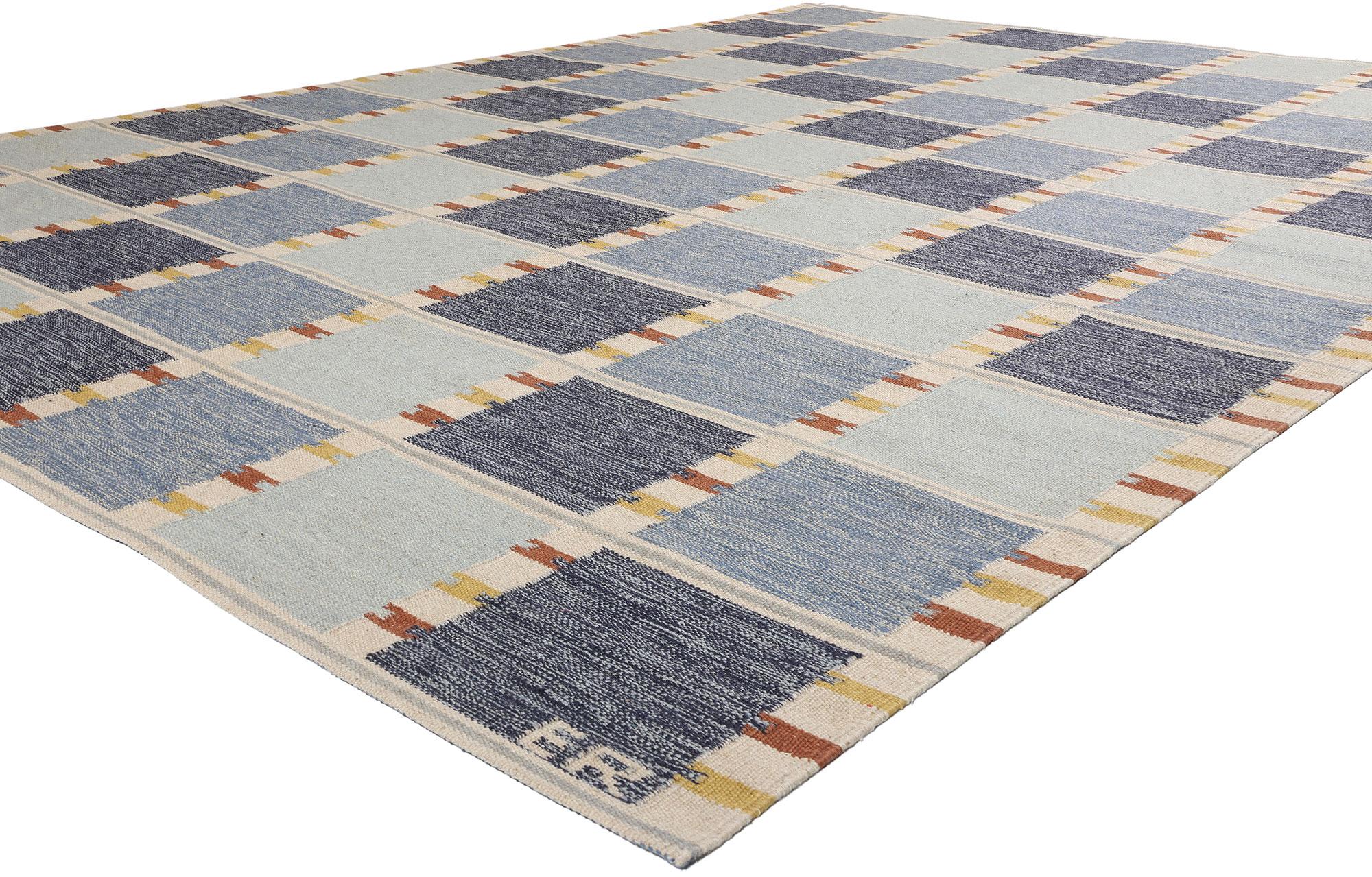 31123 New Scandinavian Modern Swedish Inspired Kilim Rug, 10'04 x 13'11. Dieser bemerkenswerte skandinavisch-moderne, schwedisch inspirierte Kelimteppich ist ein Beispiel für die Verbindung von zeitgenössischem Design und traditioneller