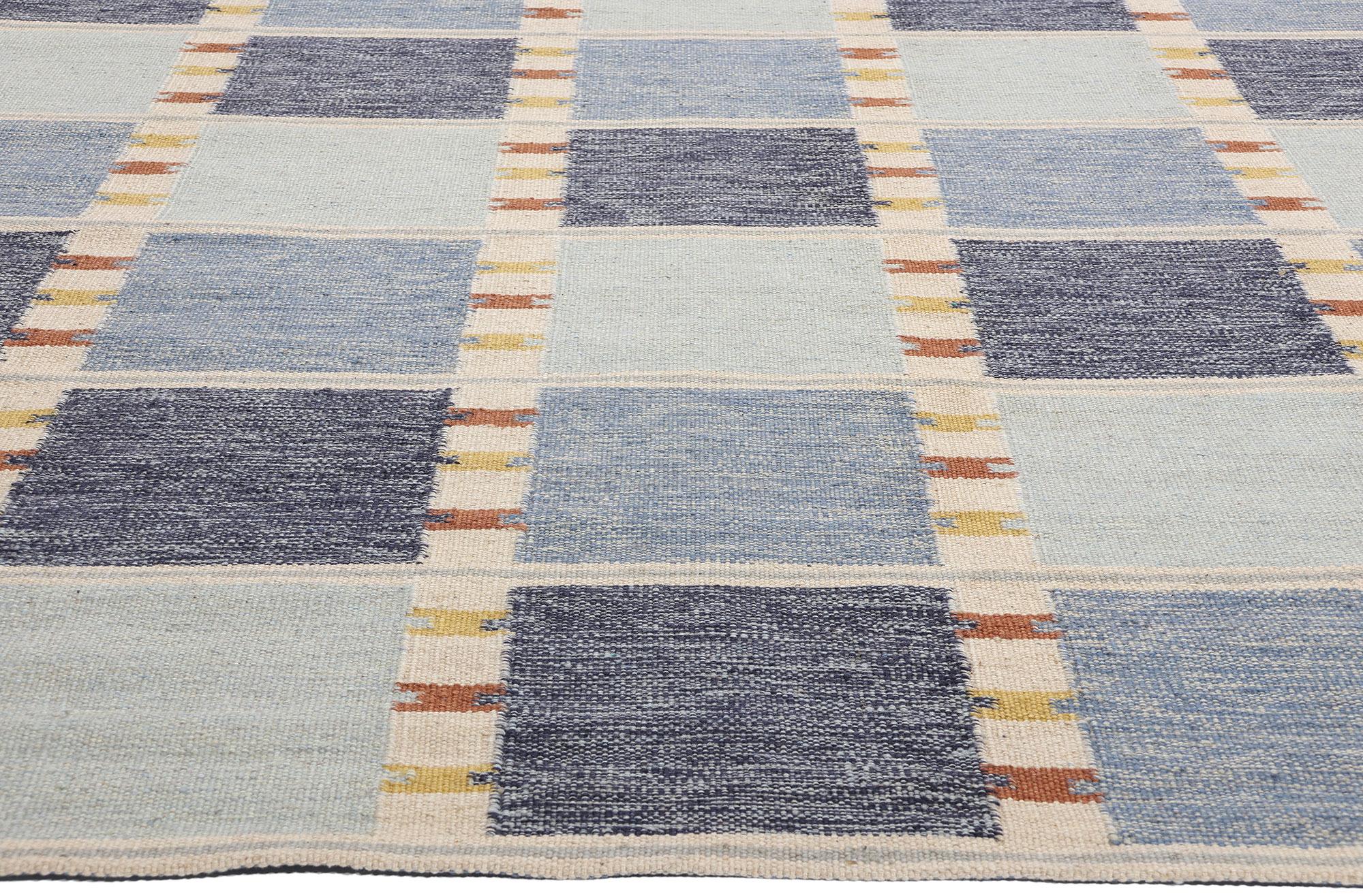 Neu Skandinavischer blauer schwedisch inspirierter Kilim Röllakan,  10'05 x 14'00 (Indisch) im Angebot