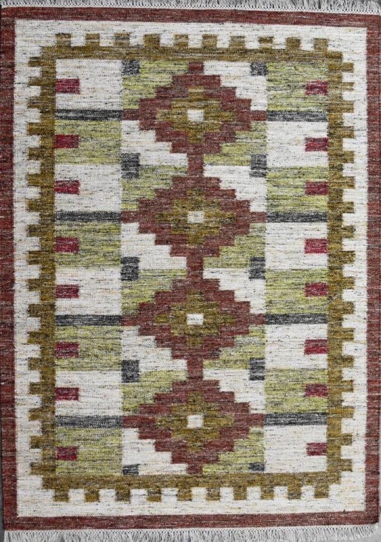 Indian New Scandinavian Design Handwoven Flat Rug Kilim, size 6ft 6in x 9ft 10in For Sale