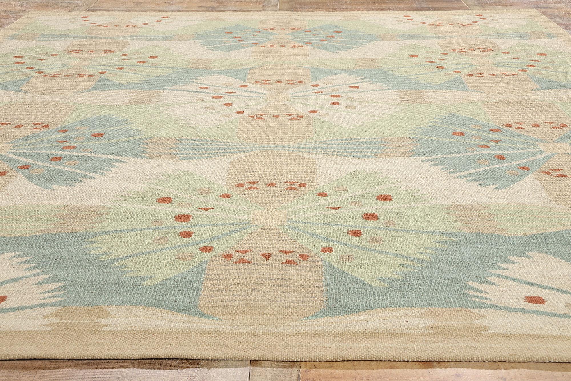 New Scandinavian Swedish Inspired Kilim Röllakan, 10'04 x 11'06 in vendita 1