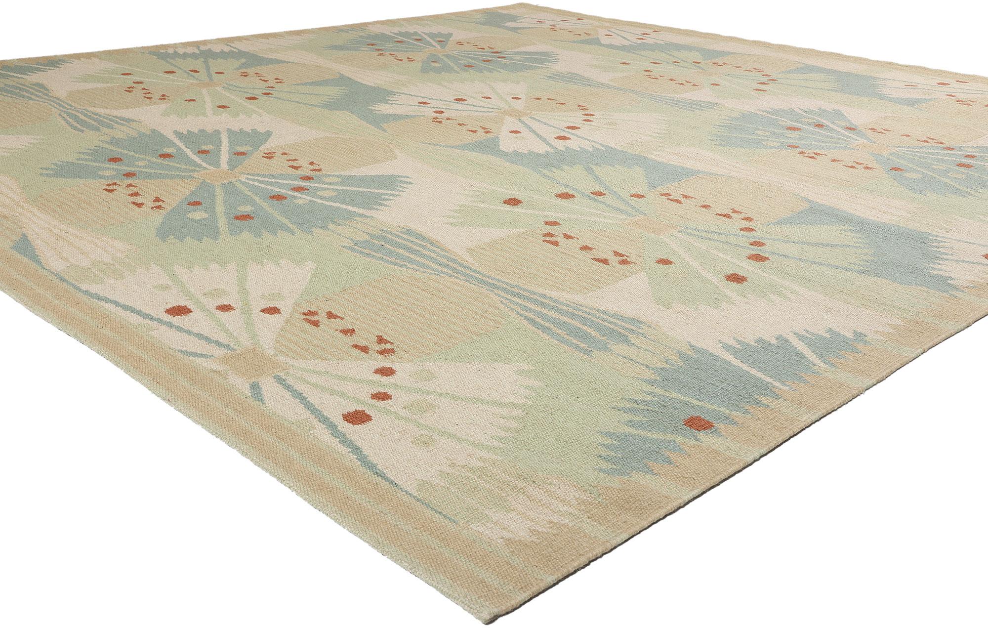 31102 New Scandinavian Modern Scandinavian Inspired Kilim Rug, 11'05 x 12'02. I tappeti kilim di ispirazione svedese, abilmente lavorati in India, fondono ad arte il design minimalista scandinavo con l'artigianato tradizionale indiano. Questi