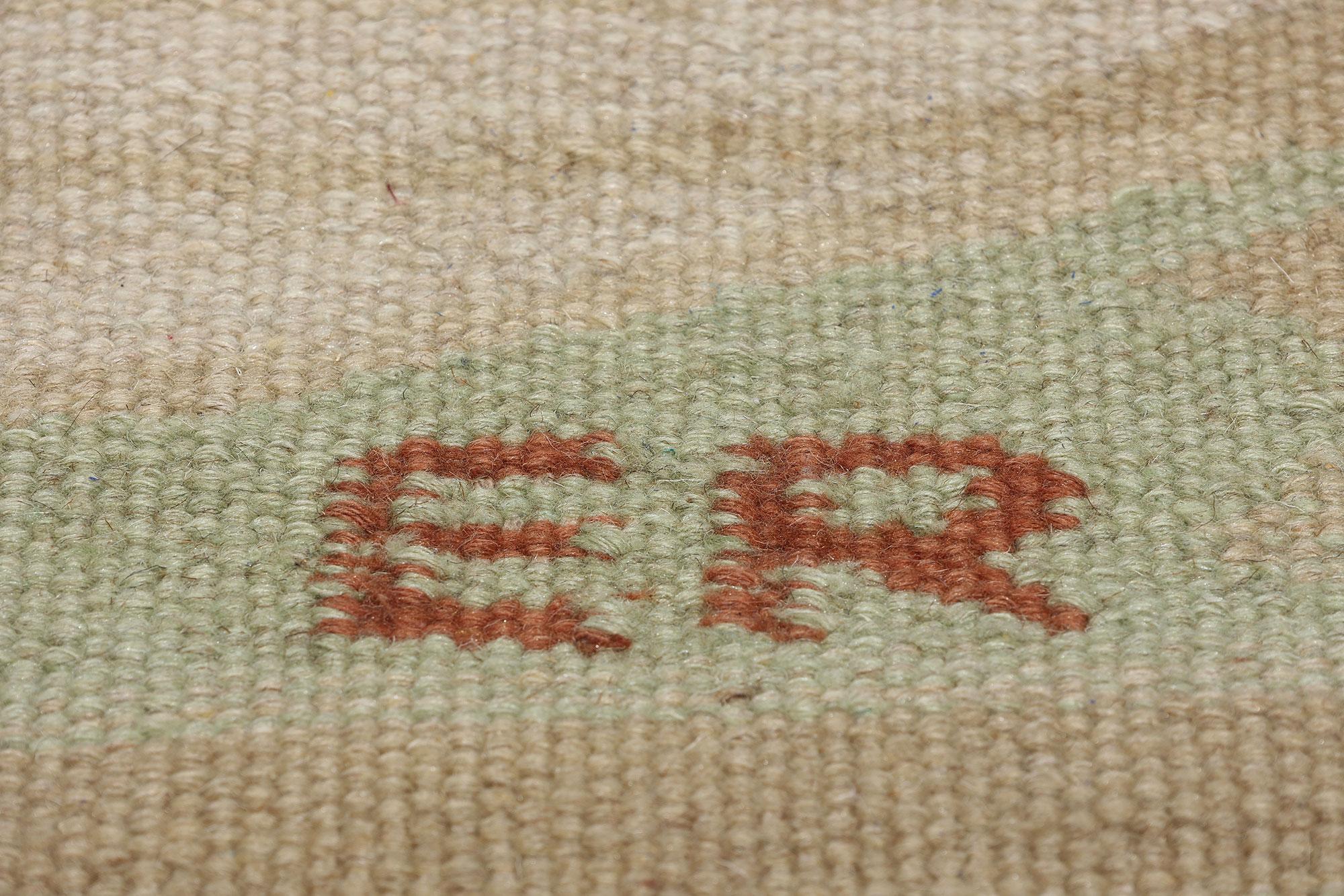 New Scandinavian Modern Swedish Inspired Kilim Röllakan, 12'04 x 14'08 In New Condition For Sale In Dallas, TX
