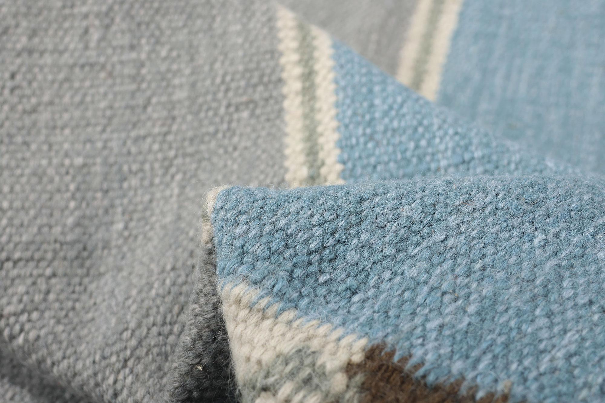New Scandinavian Modern Swedish-Style Röllakan Carpet, 12'04 x 14'10 In New Condition For Sale In Dallas, TX
