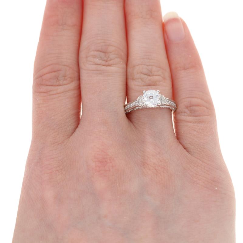Round Cut Scott Kay Semi-Mount Engagement Ring 14 Karat Gold for Center with Diamonds
