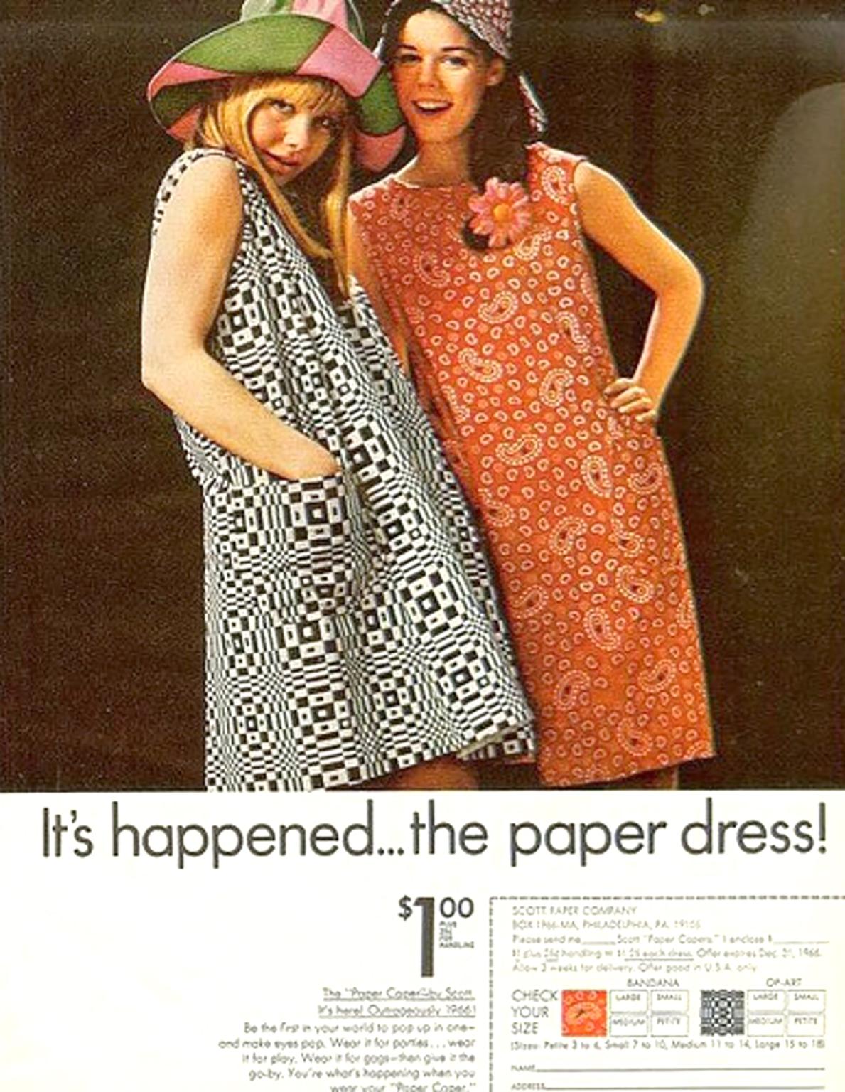 New Sealed Scott Paper Caper Black and White Op Art Paper Dress – S, 1966 For Sale 4
