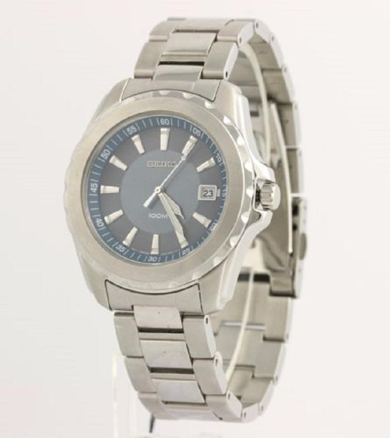 Seiko SGEE71 Sport Massiv Herrenuhr, Edelstahl mit Schachtel und Papieren im Zustand „Neu“ in Greensboro, NC