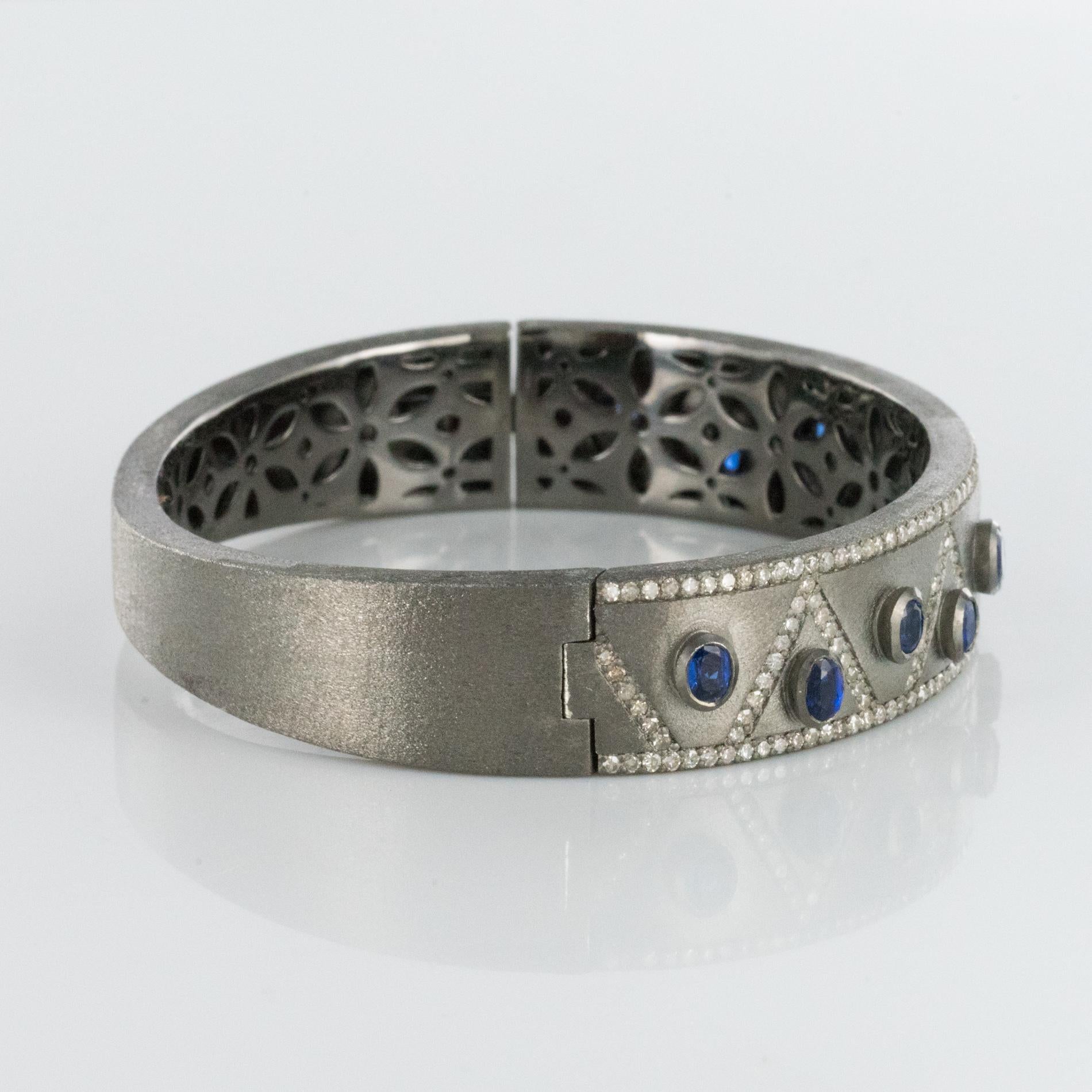 New Silver Diamond Kyanites Bangle Bracelet For Sale 2