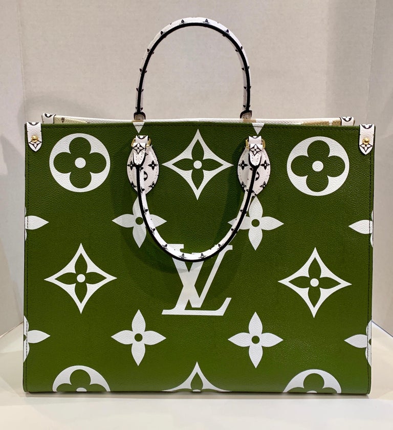 New Sold Out Louis Vuitton ONTHEGO Khaki/Beige Ladies Tote Bag Summer 2019  at 1stDibs