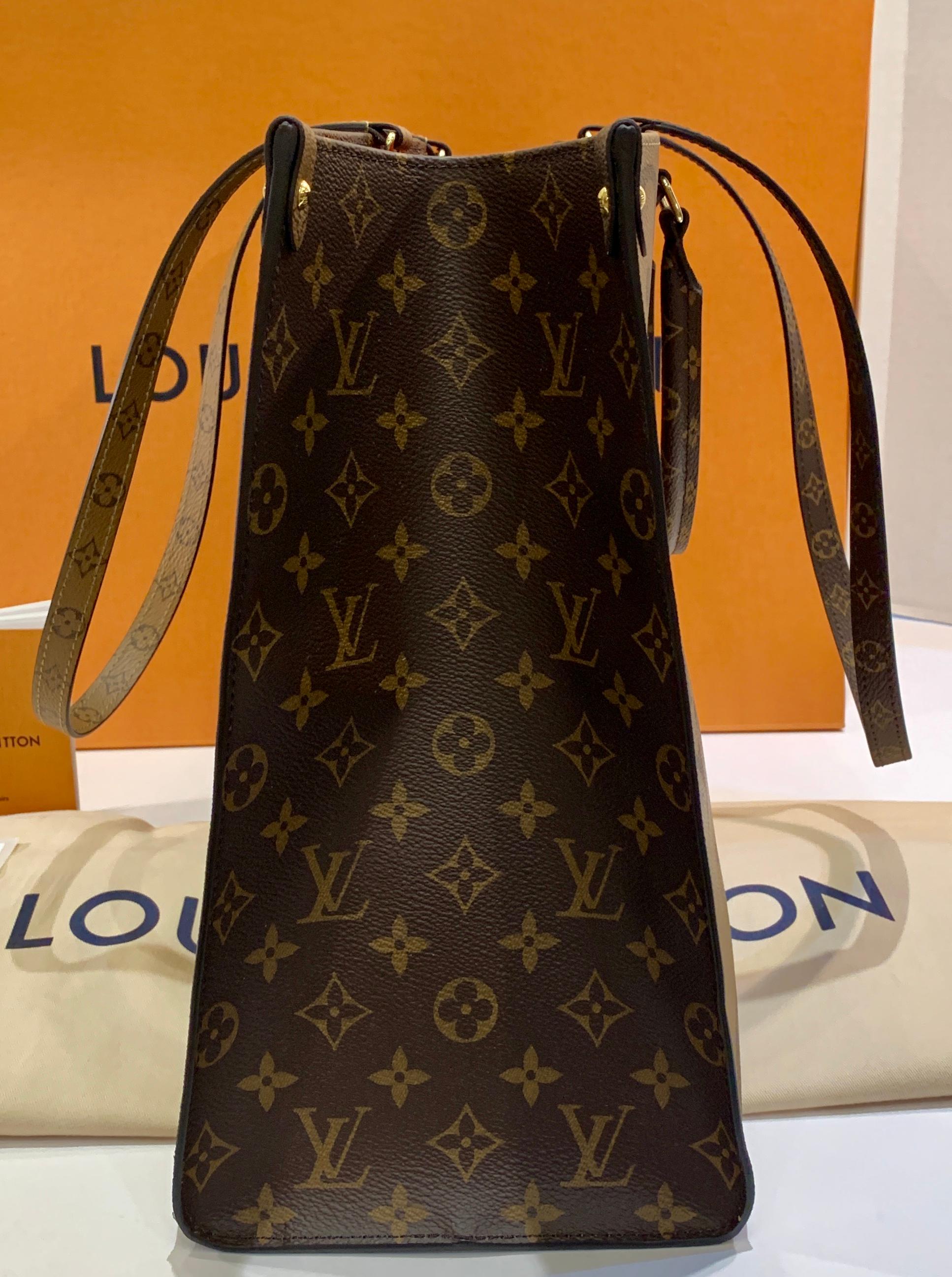 New Sold Out Louis Vuitton ONTHEGO Monogram Giant Canvas Tote Bag Summer 2019 1