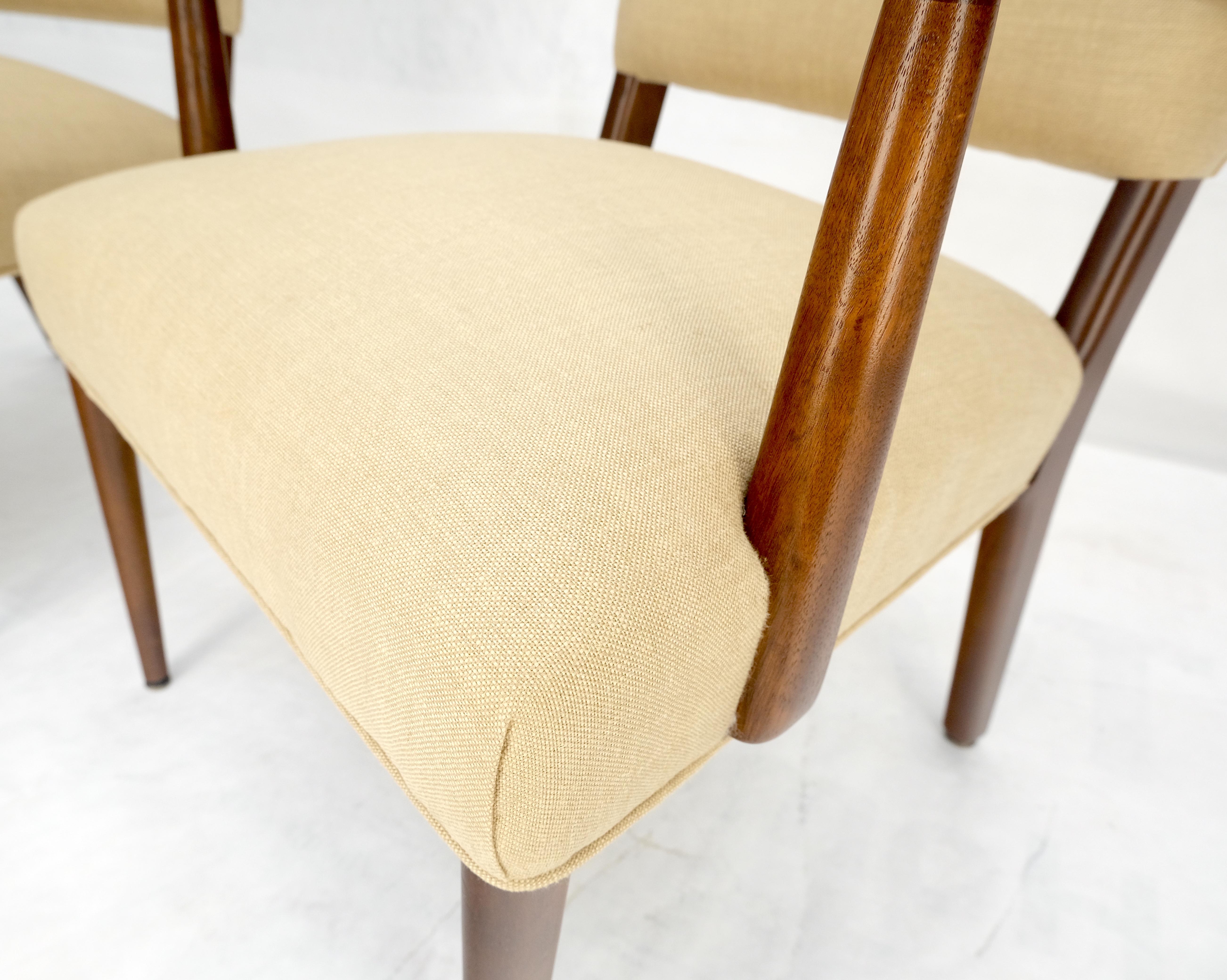 New Solid Linen Upholstery Walnut c1960s Arm Chairs Risom Style Restored MINT en vente 6