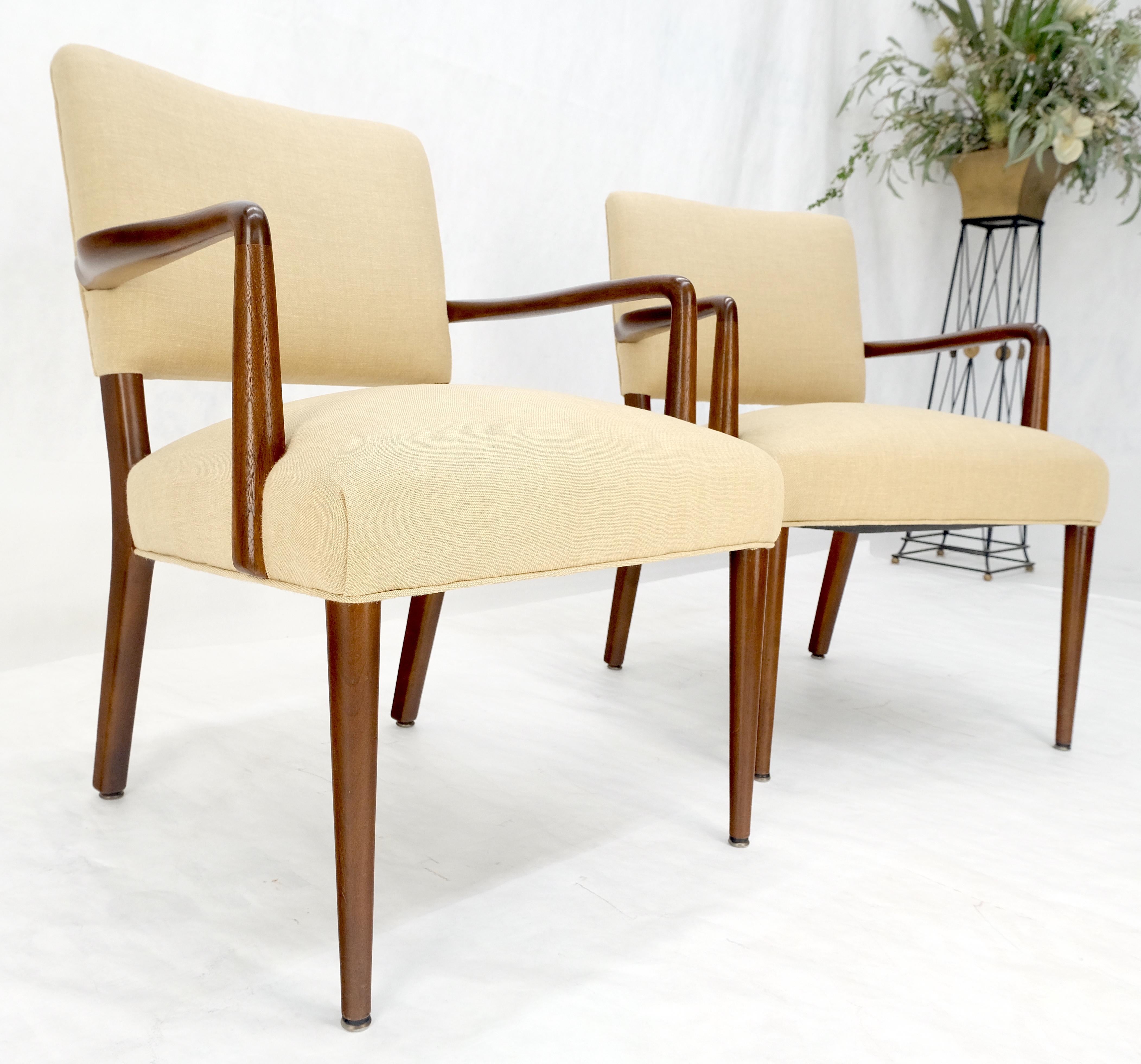 New Solid Linen Upholstery Walnut c1960s Arm Chairs Risom Style Restored MINT en vente 8