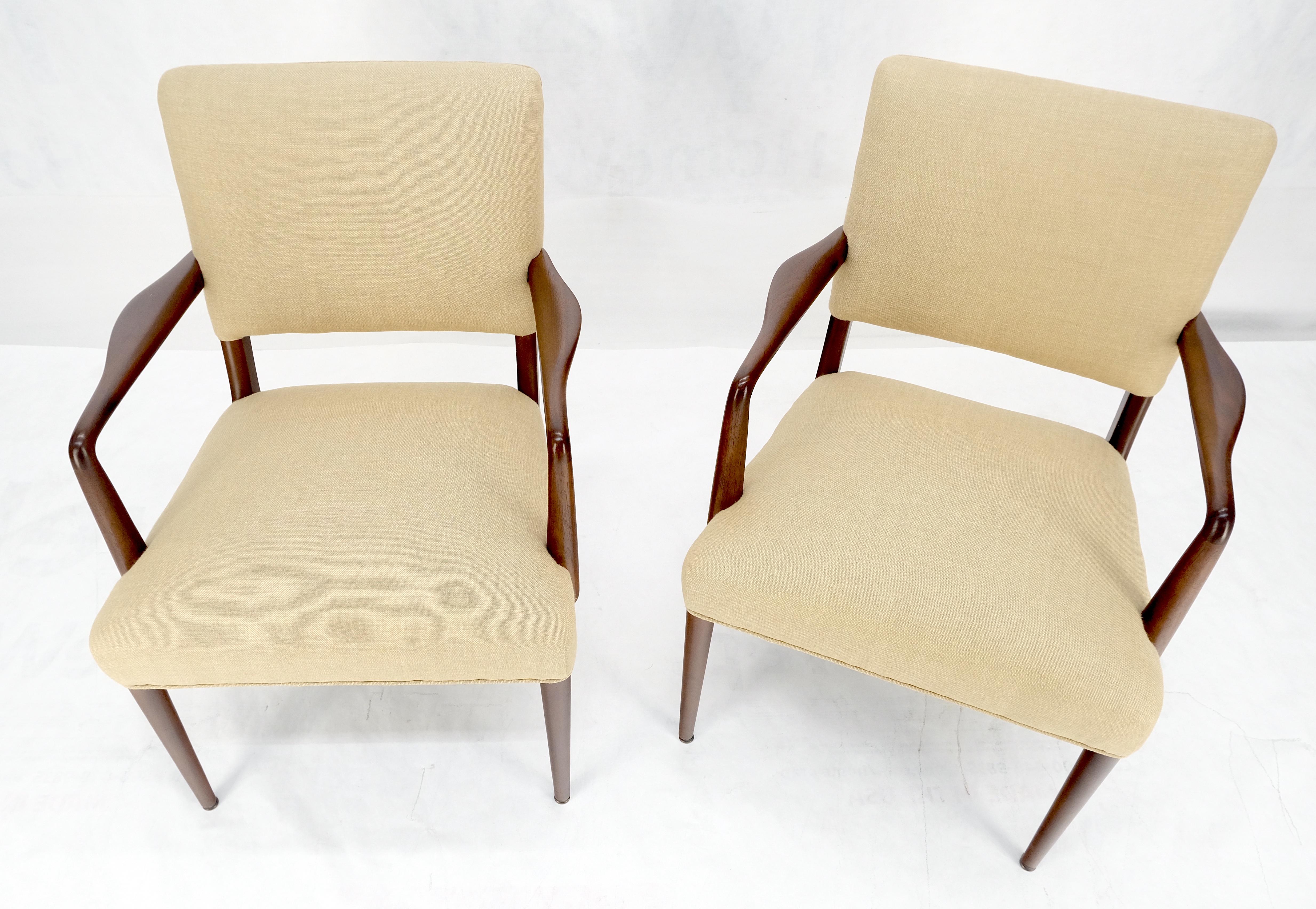 Américain New Solid Linen Upholstery Walnut c1960s Arm Chairs Risom Style Restored MINT en vente