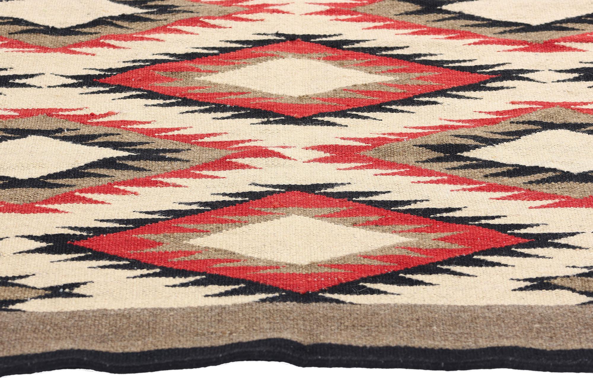 Pakistano Nuovo tappeto a trama piatta Southwest Modern Eye Dazzler Navajo-Style in vendita